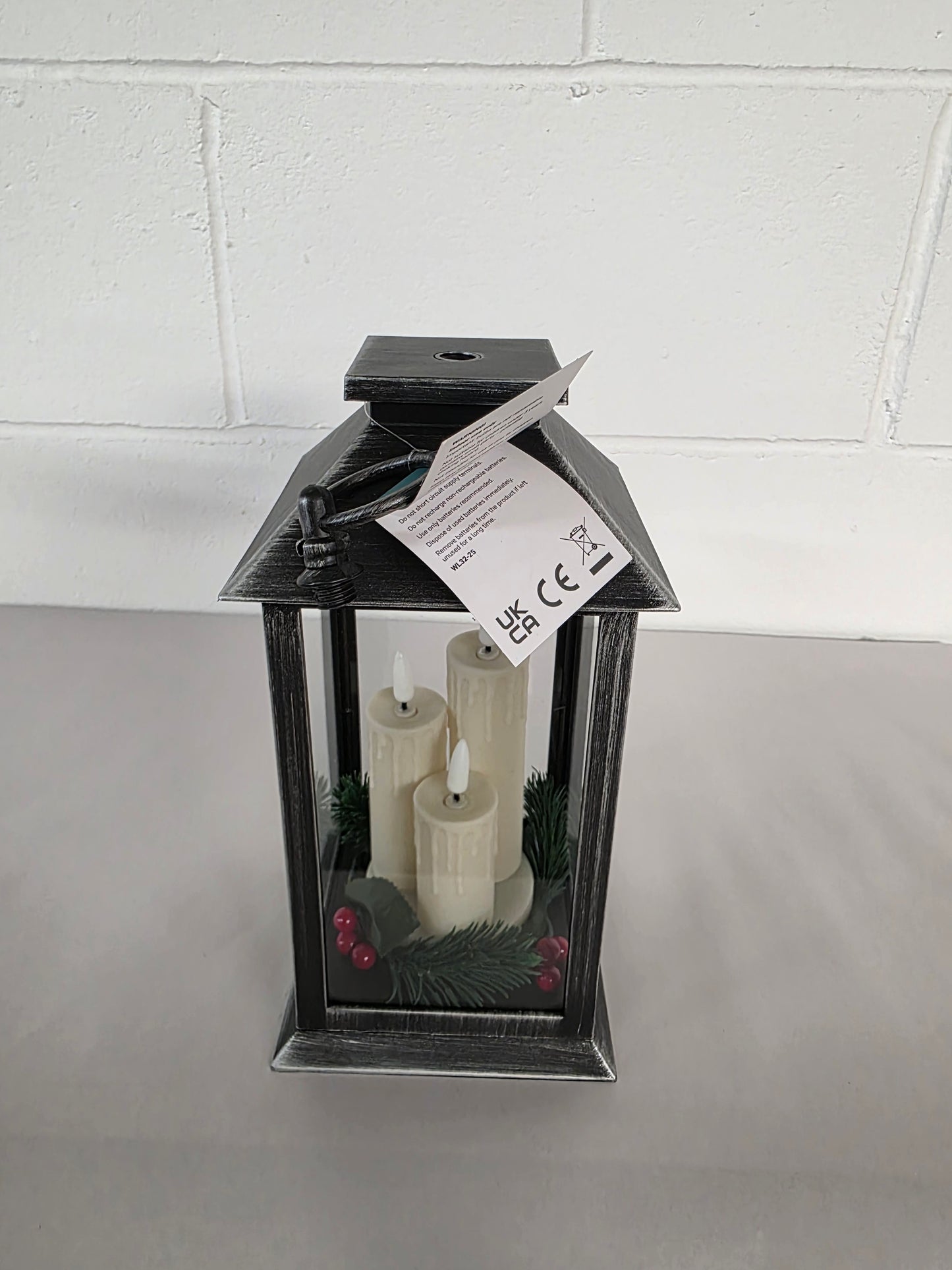 Lantern Triple Flicker 27cm Silver