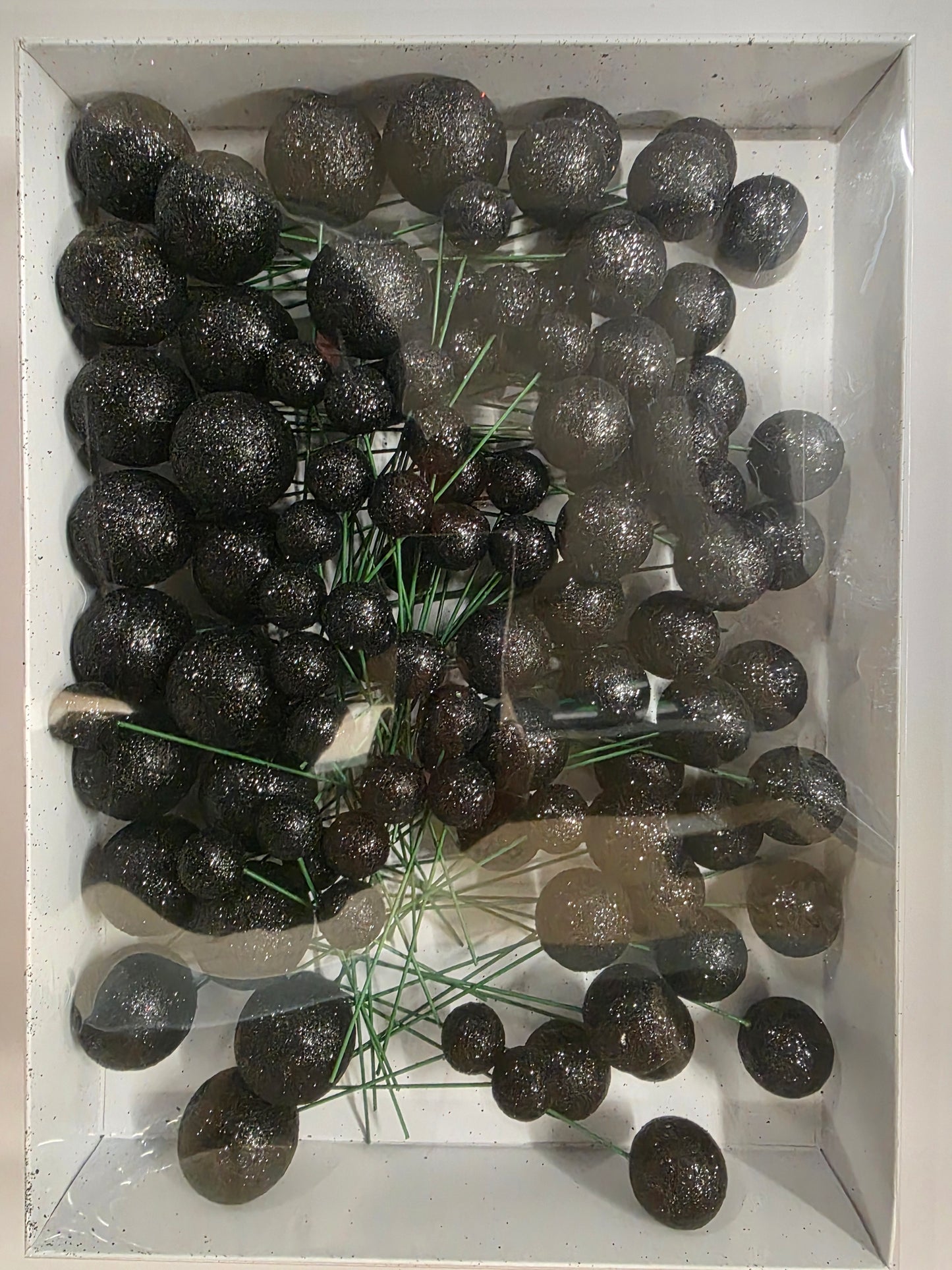 Glitterballs Wired Black Mix X100