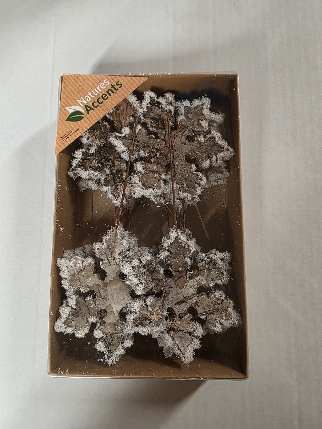 Snowflakes On Wire Snow Birchbark 8cm X12