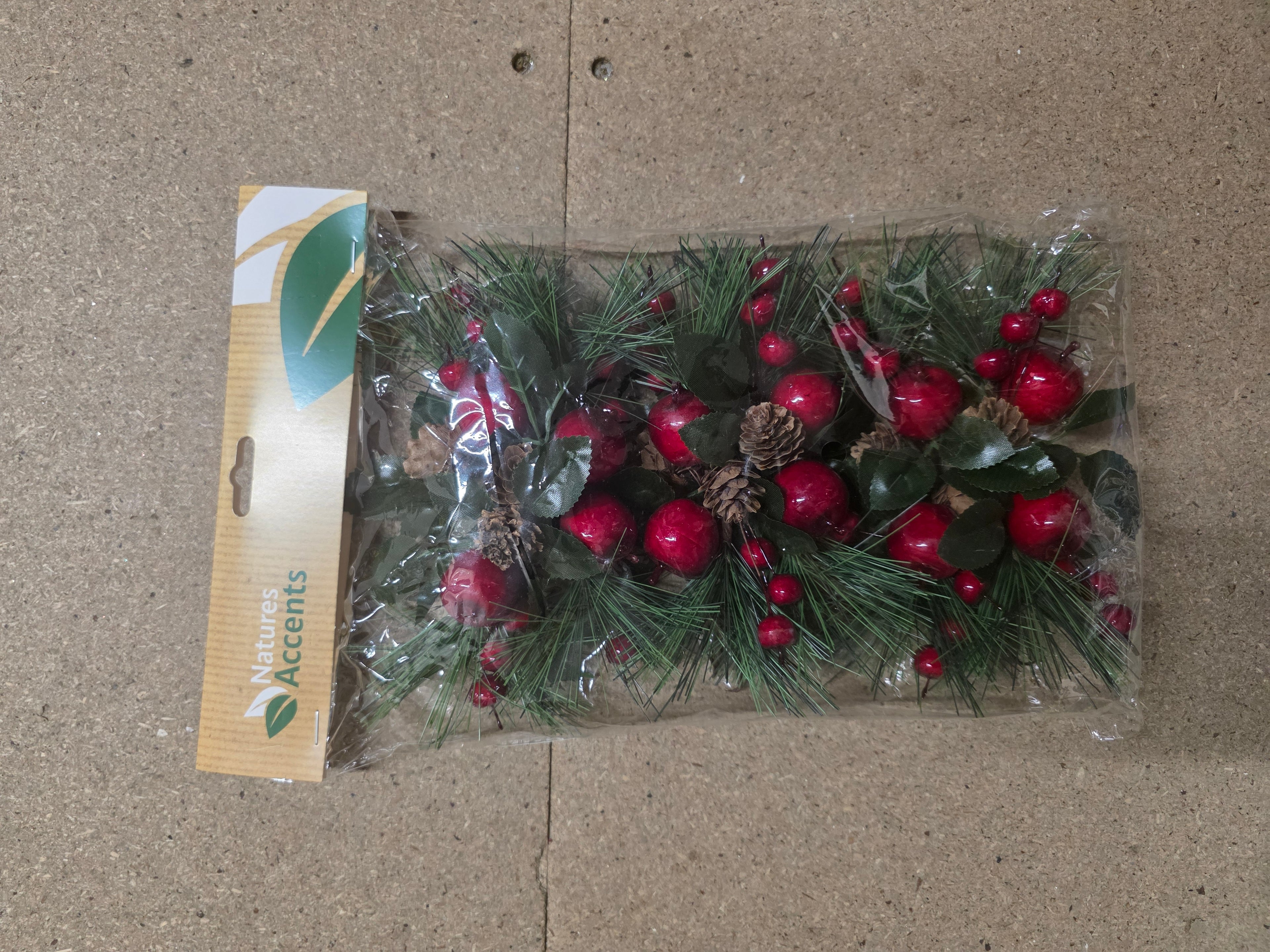 Pick Pinecone Apple Red 17cm X12