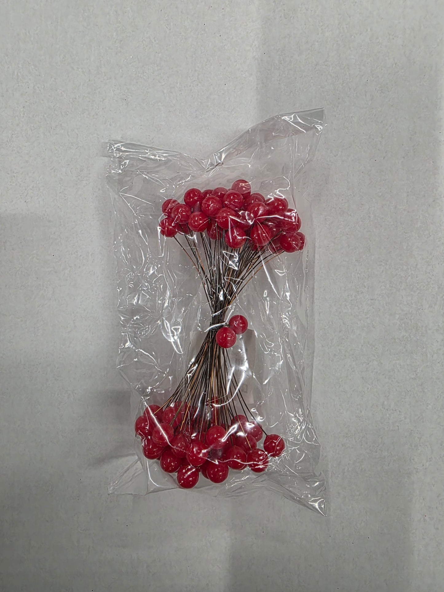Plastic Holly Berrys Wired X50  (PACK OF 3)