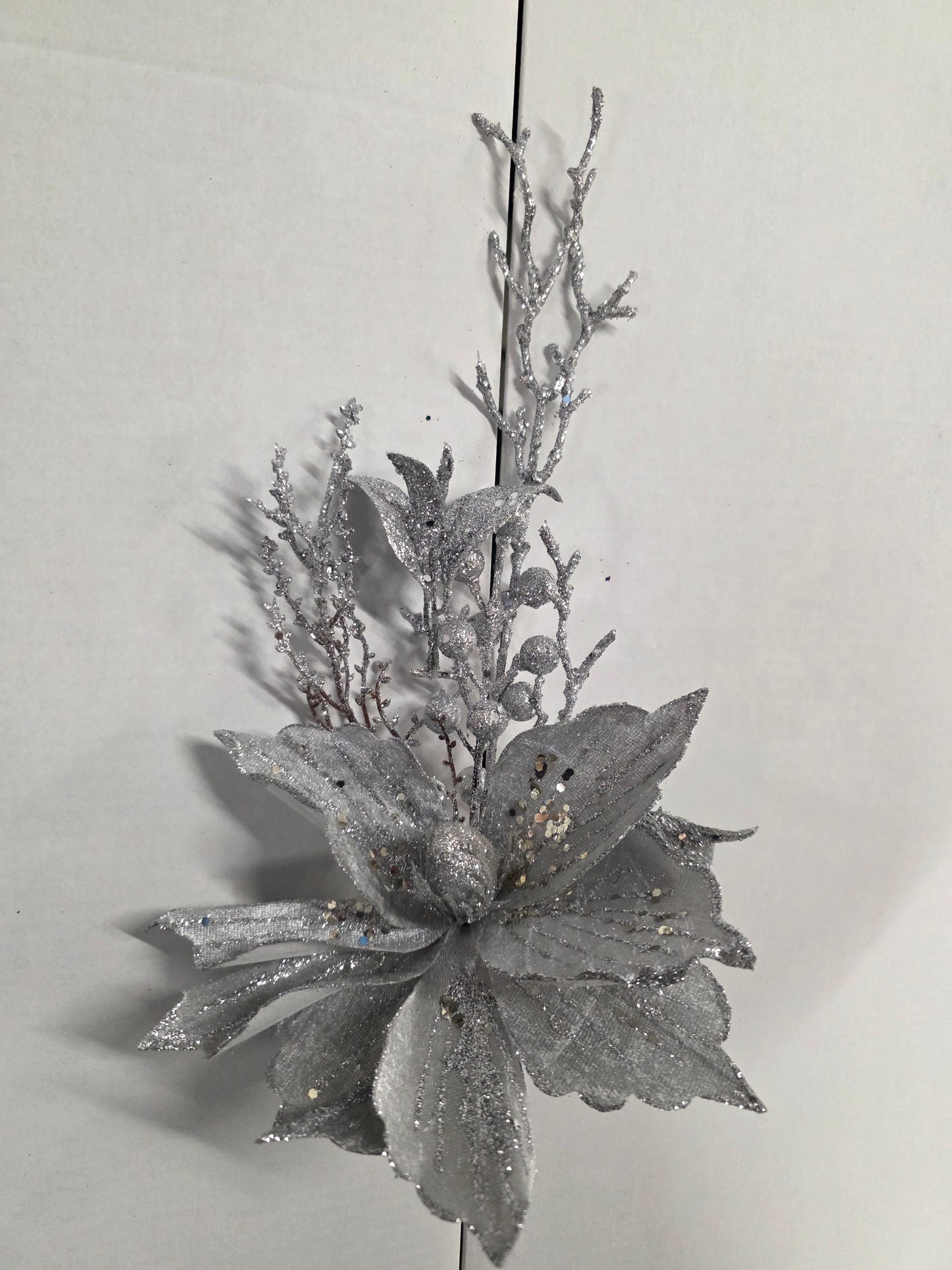 Pick Foliage Flower 40cm Silver