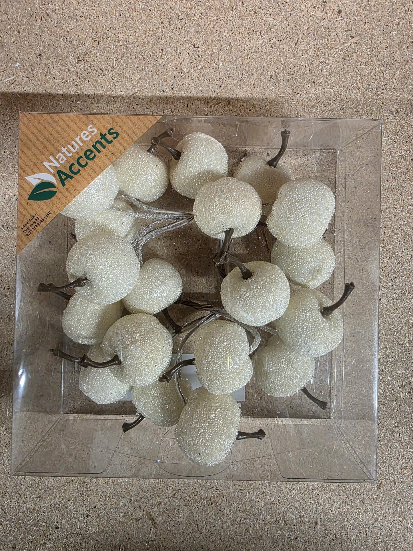 Apples Frosted On Wire 3cm X20 White