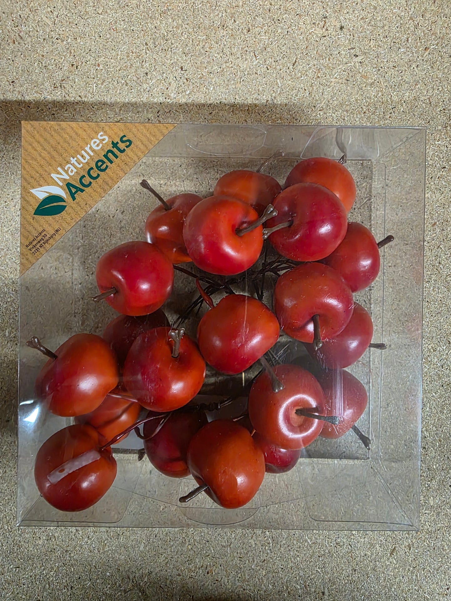 Apples On Wire Orange X20