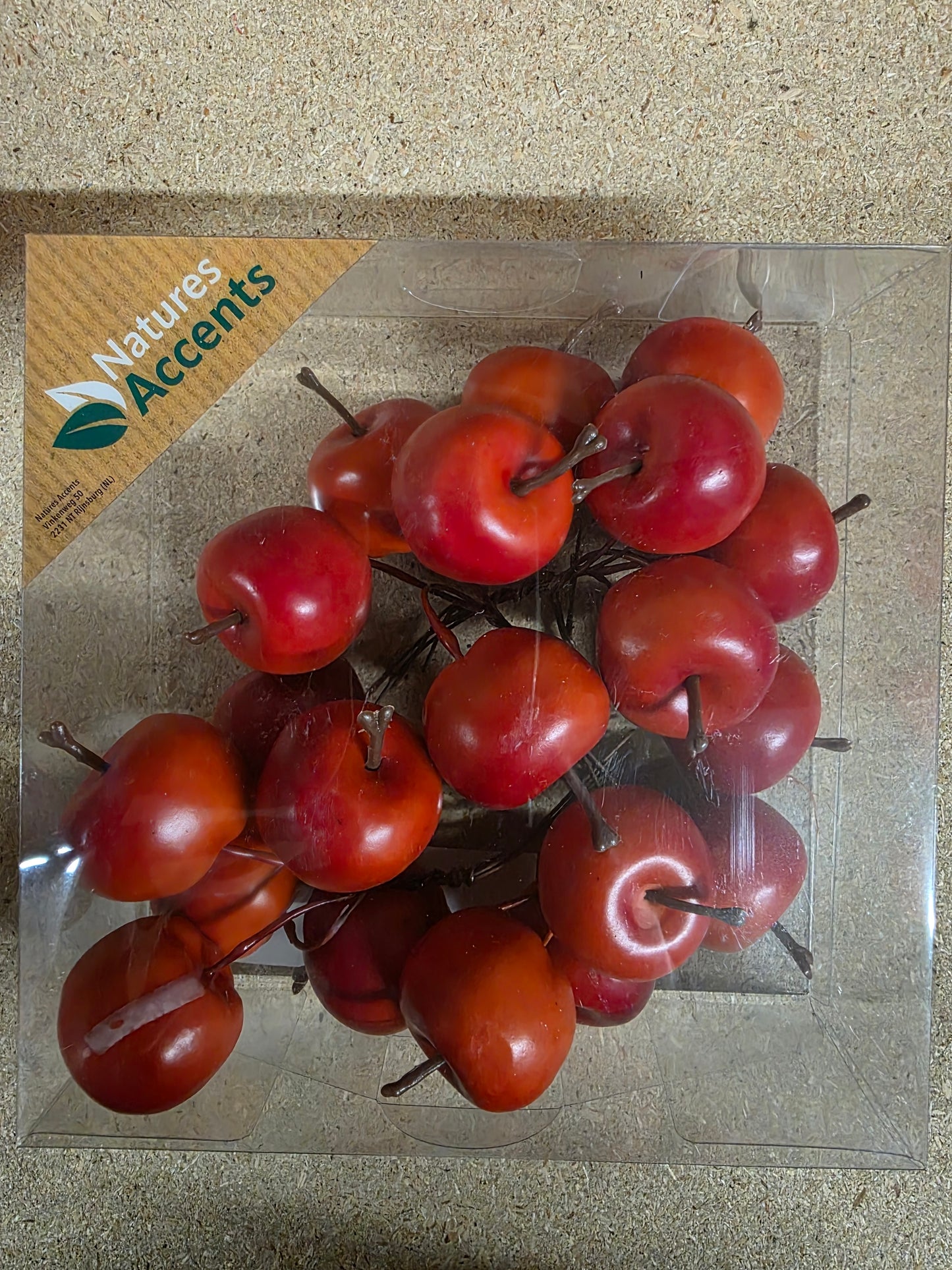 Apples On Wire Orange X20