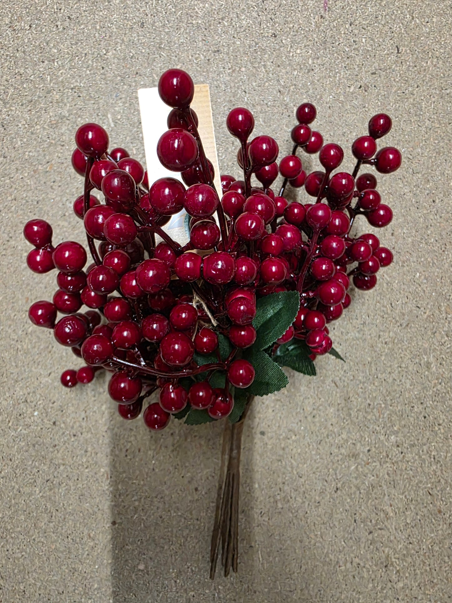 Pick Berry X6 Stems Red 30cm