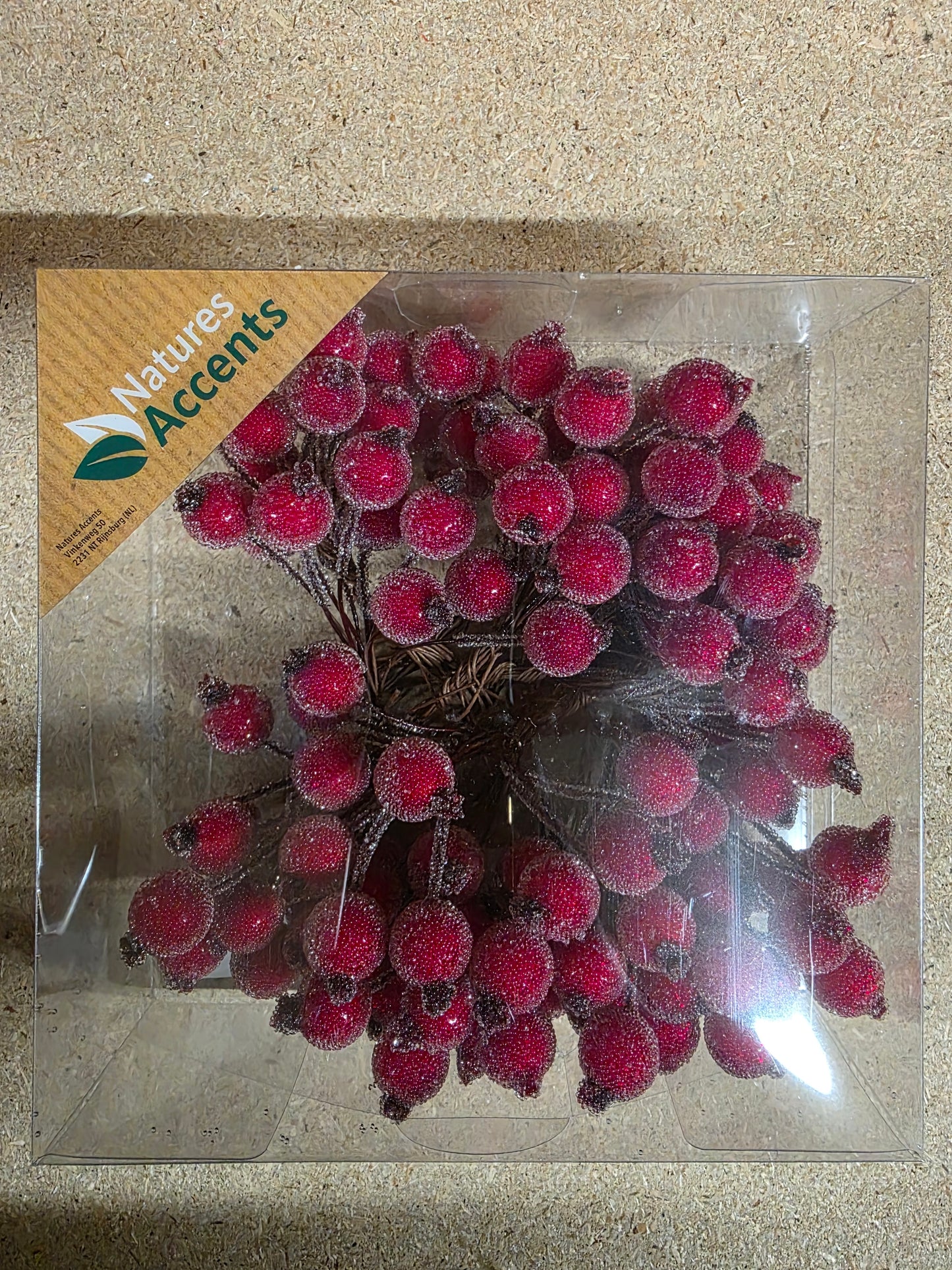 Berries Frosted 12mm On Wire X120 Red