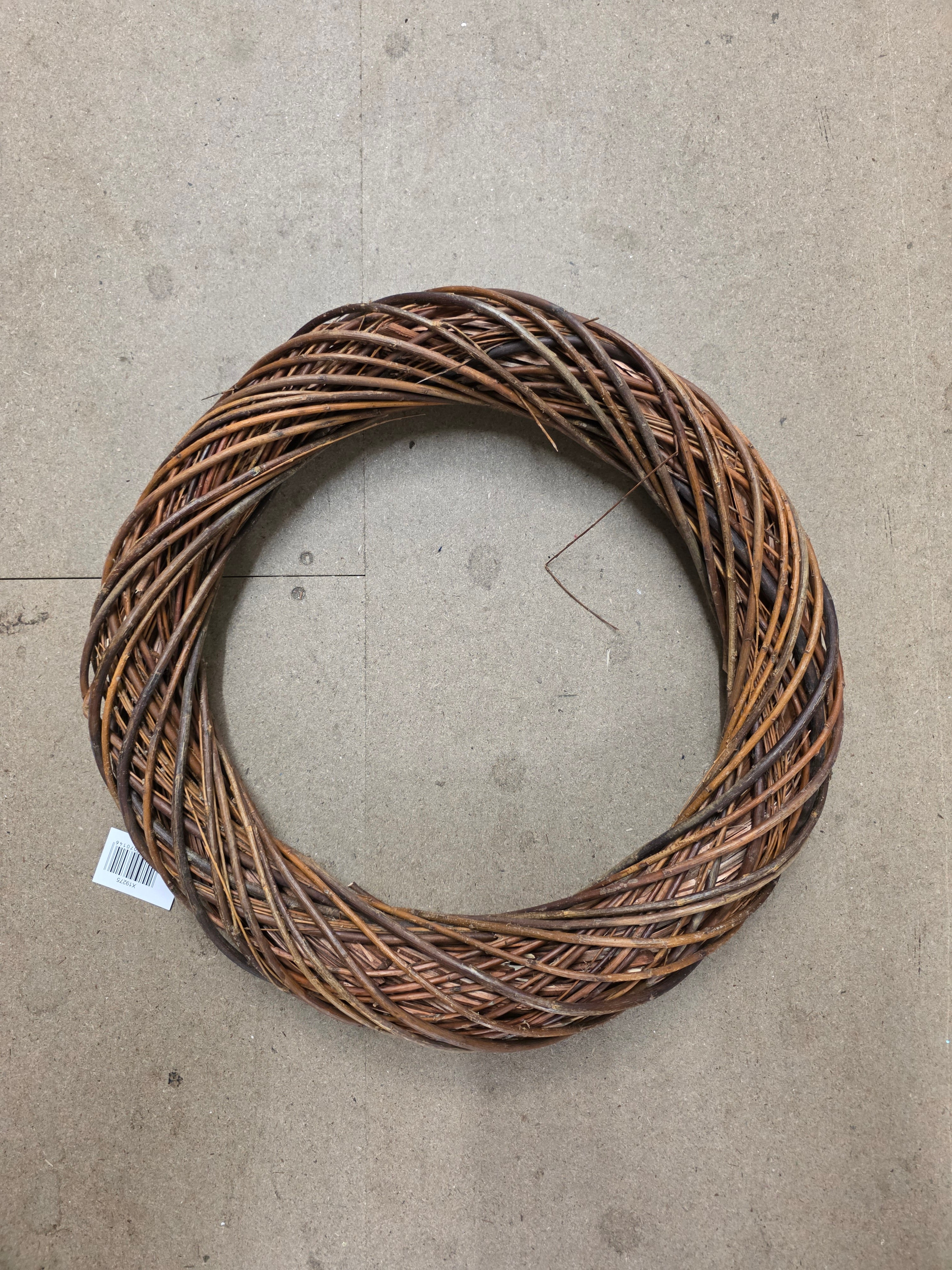 Unpeeled Willow Ring 50x9cm