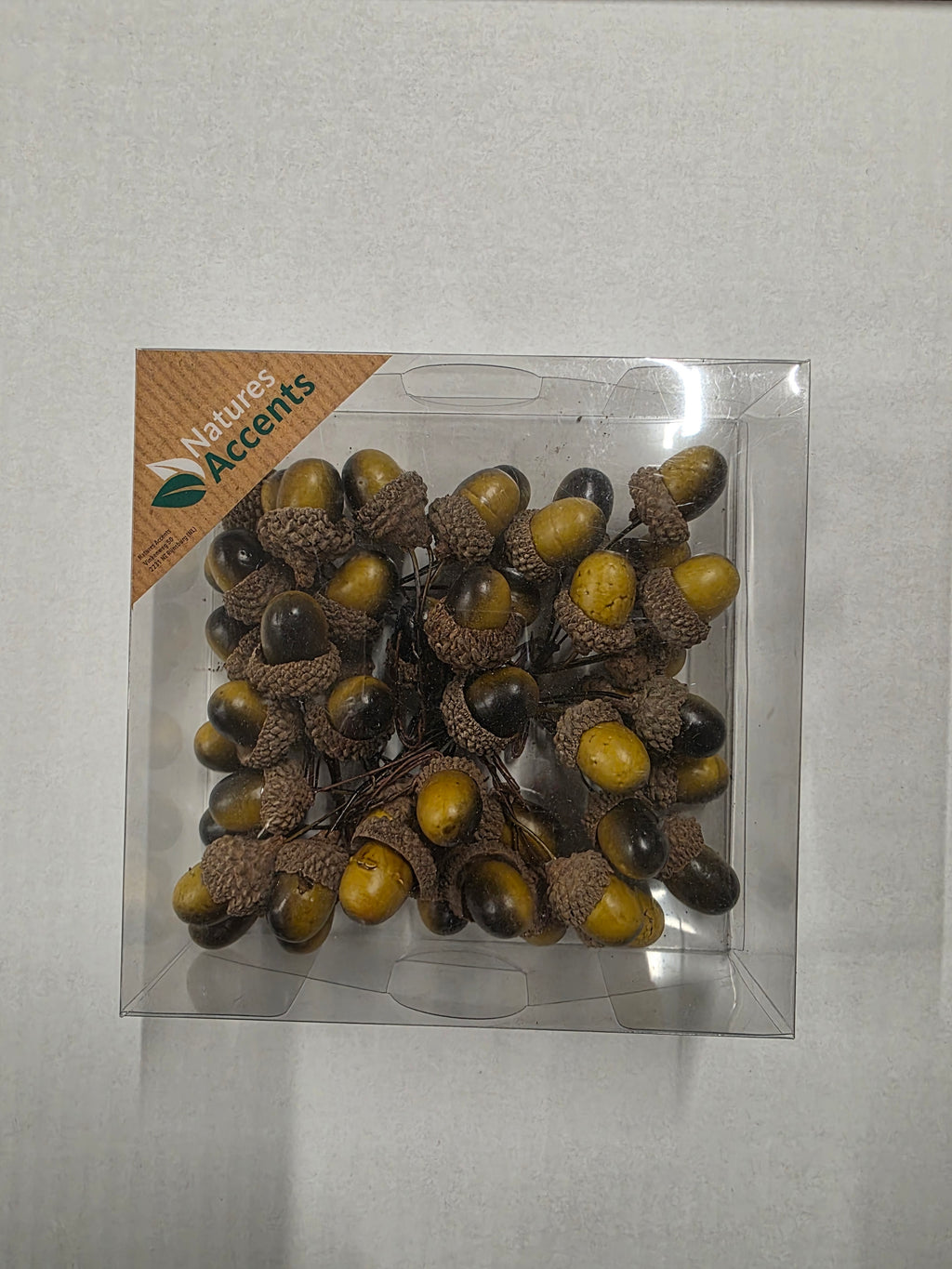 Acorn On Wire Green X48