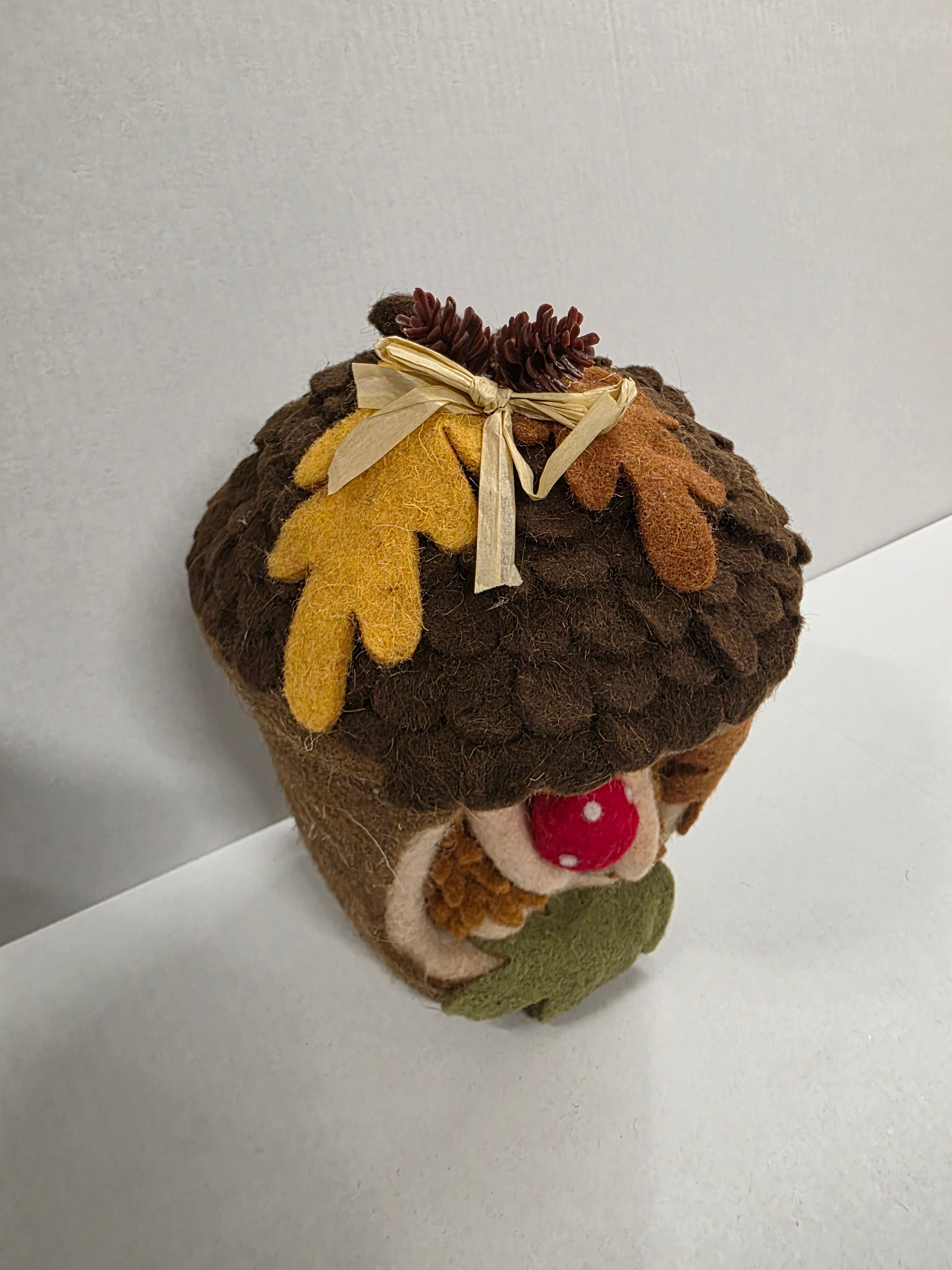 Autumn Acorn Hedgehog 26cm