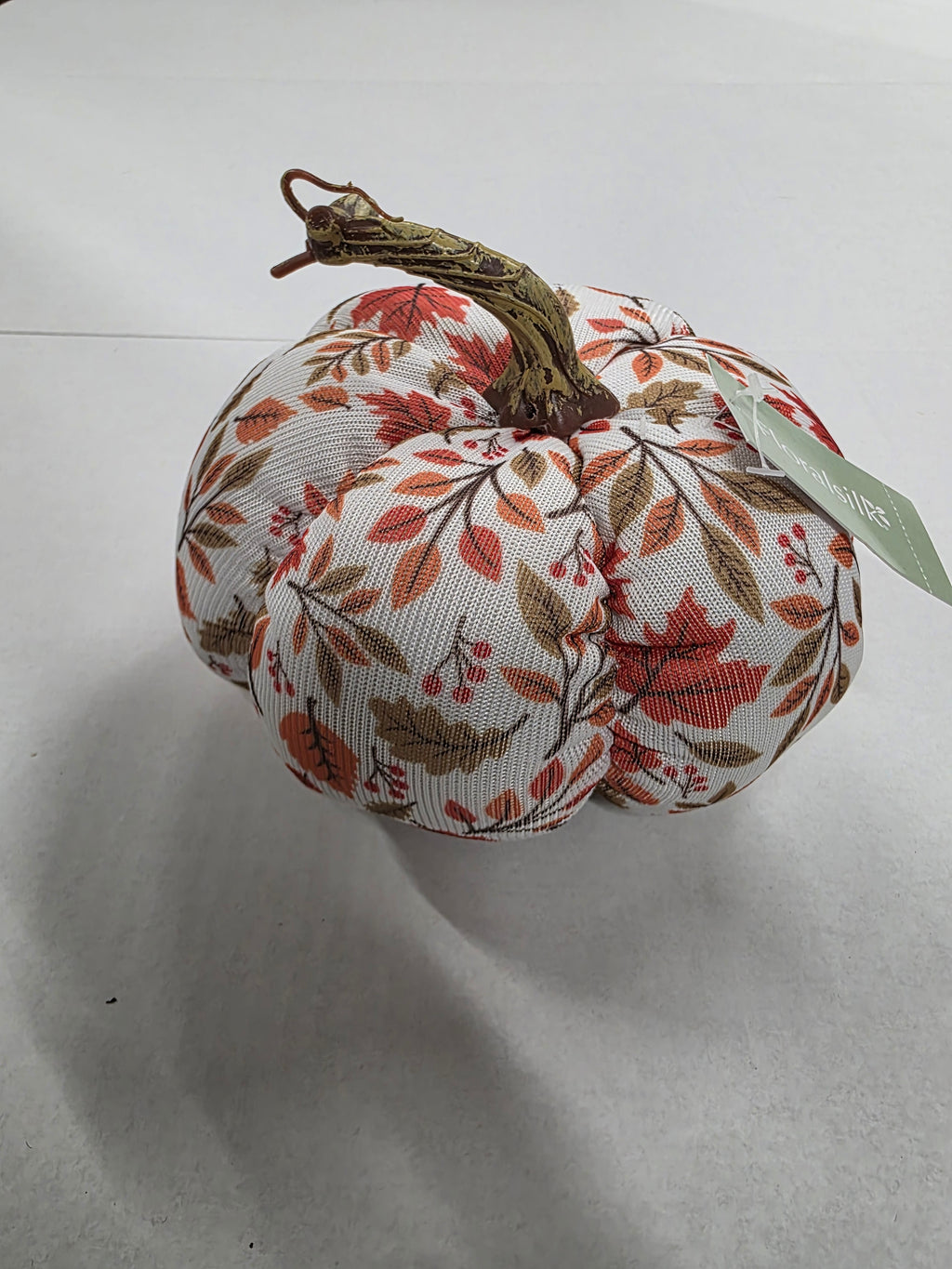 Autumn Maple Leaf Pumpkin 14cm