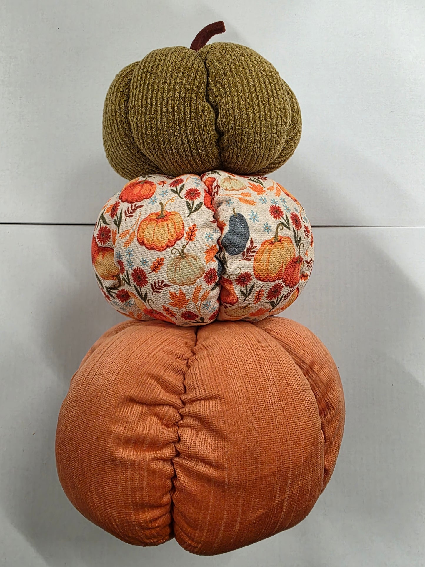 Autumn Pumpkin Stack 36cm