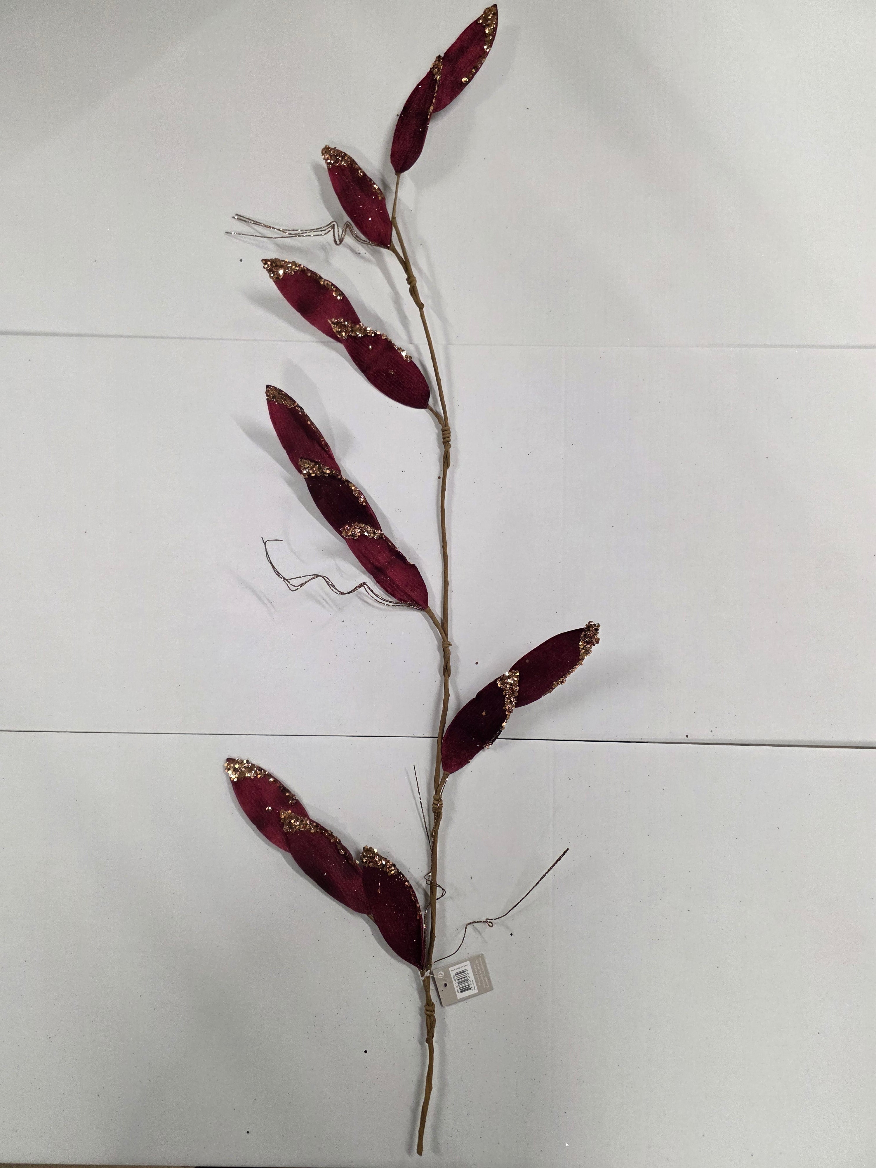 Garland Leaves Red 115cm