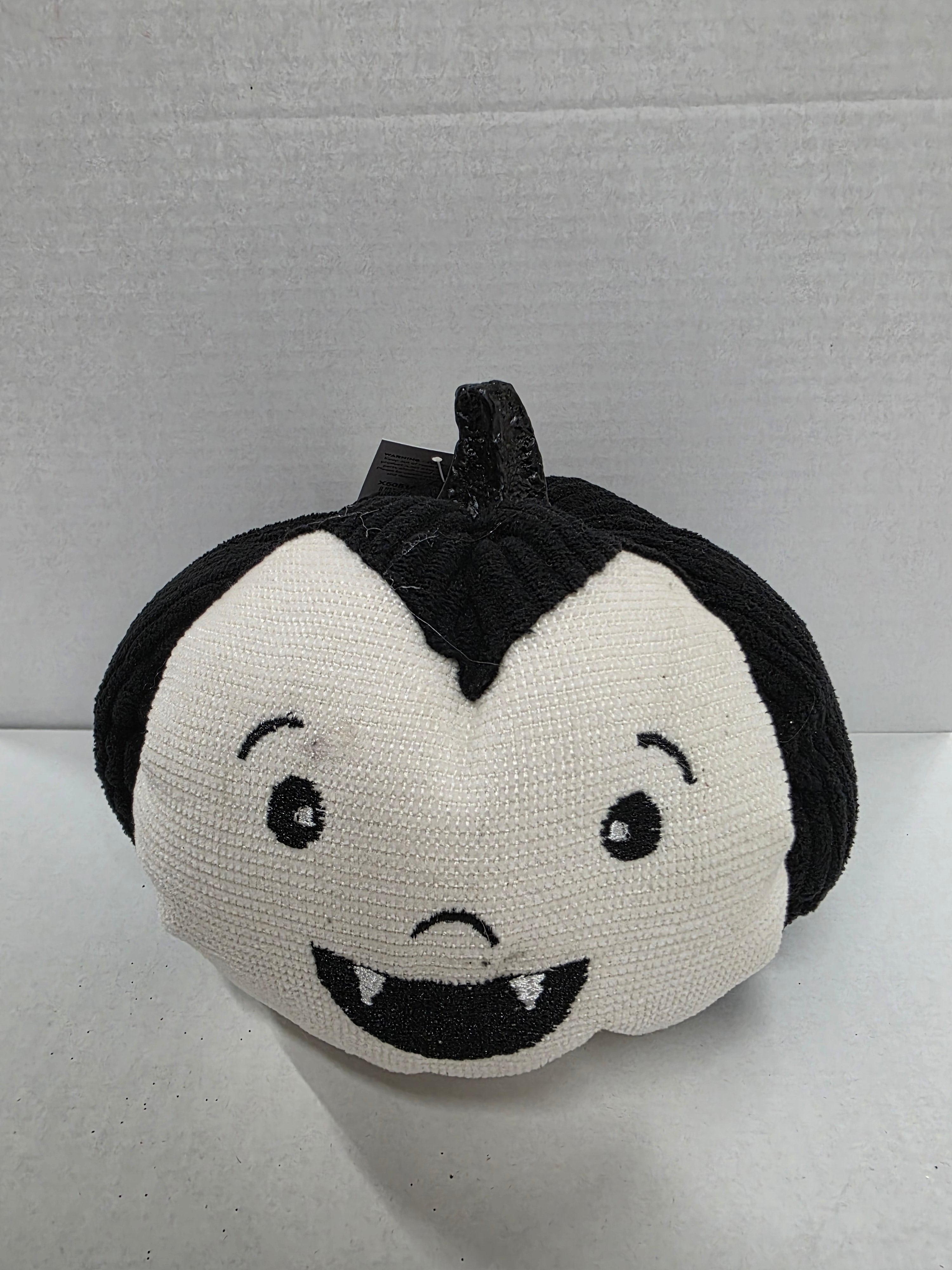 Halloween Pumpkin Vampire 19cm