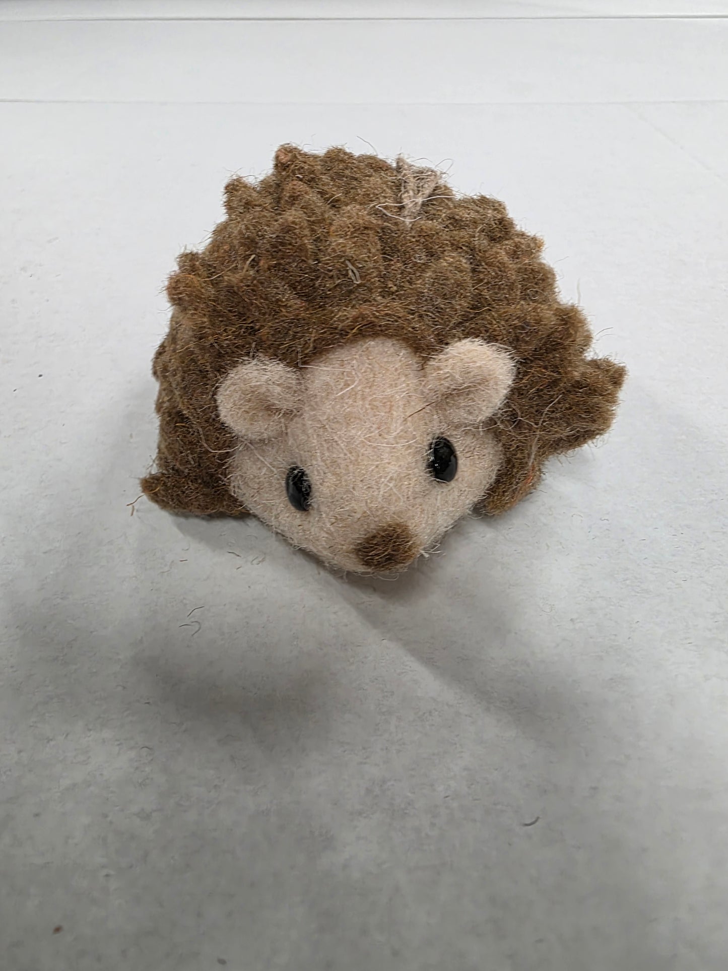 Hanging Hedgehog X2 Assorted 11cm