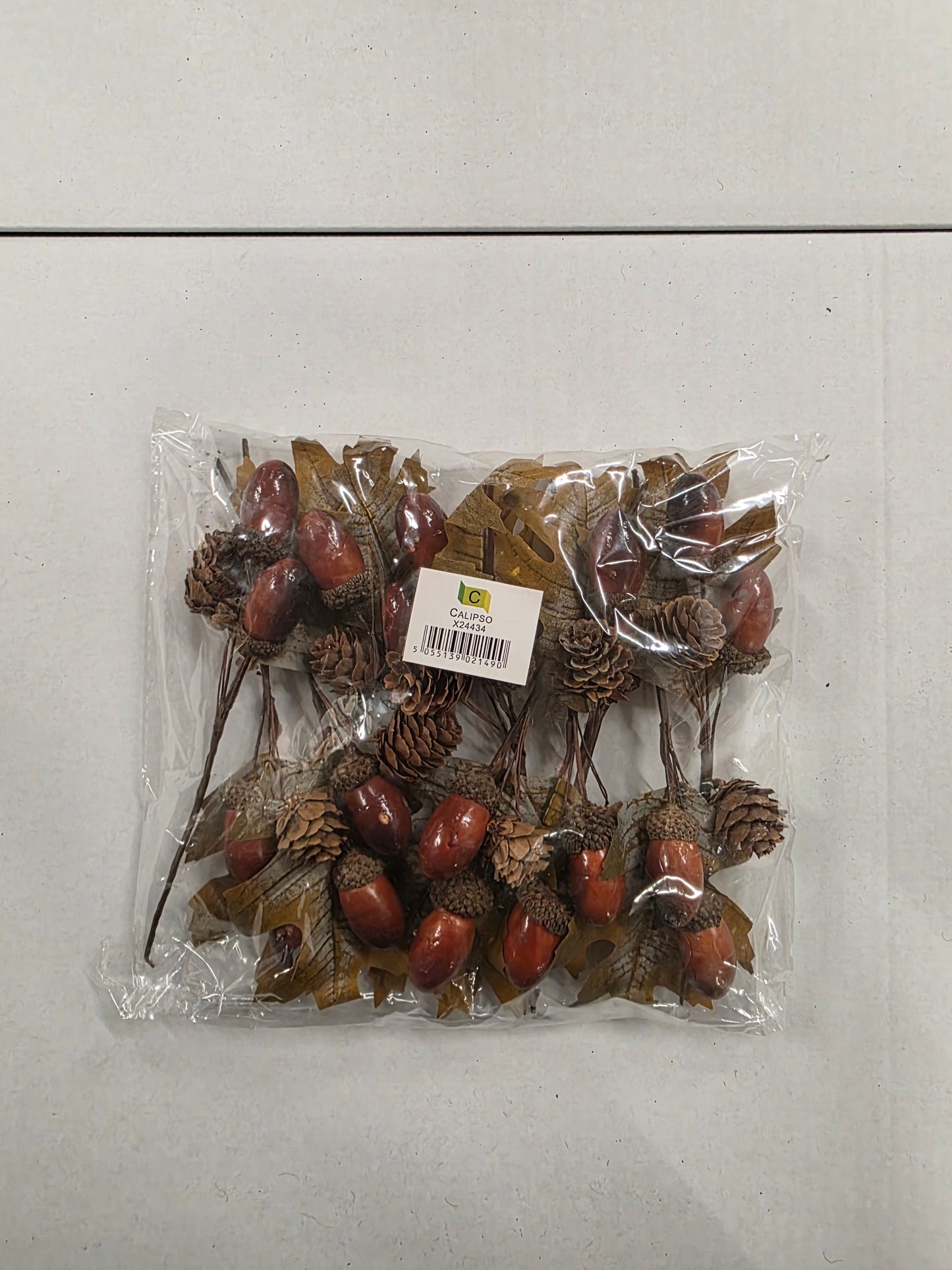 Pick Acorn Cluster 23cm ( Pack of 10 pieces )