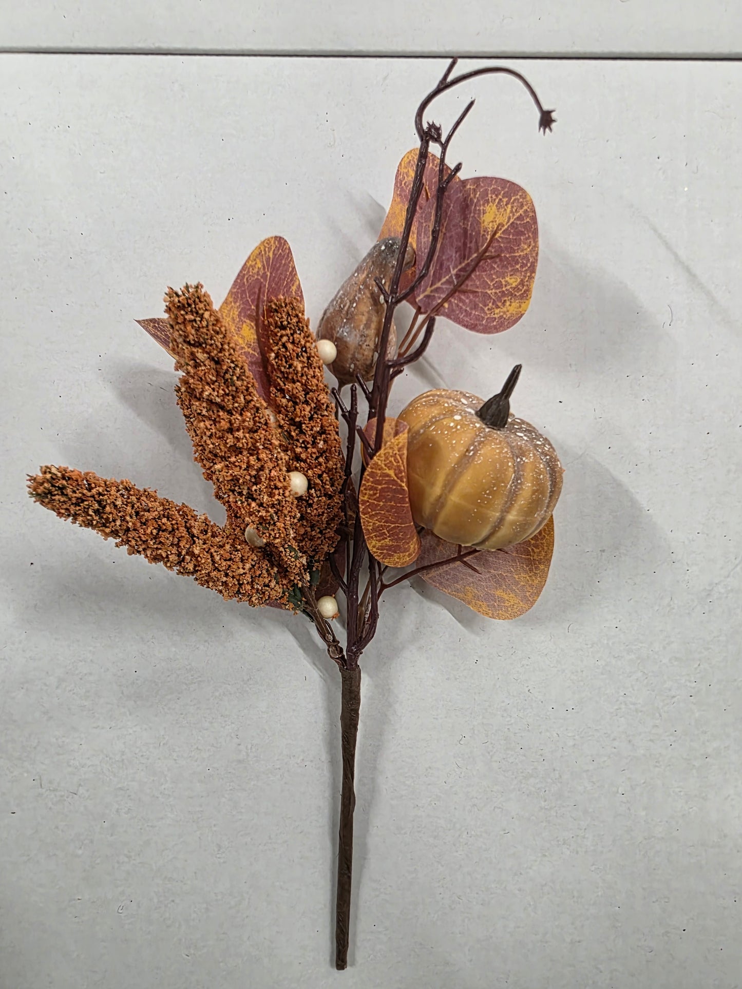 Pick Pumpkin & White Berry 30cm (Pack of 10 pieces)