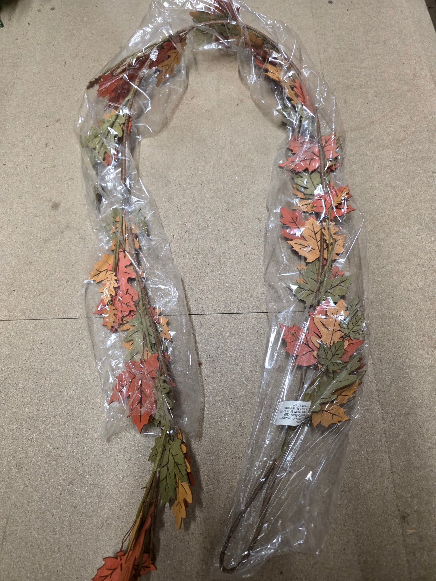 Wooden Maple & Oak Garland 180cm