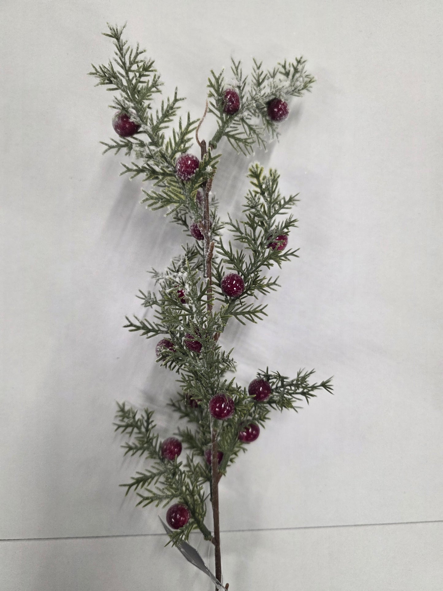 Pine Spray Berries Green 67cm