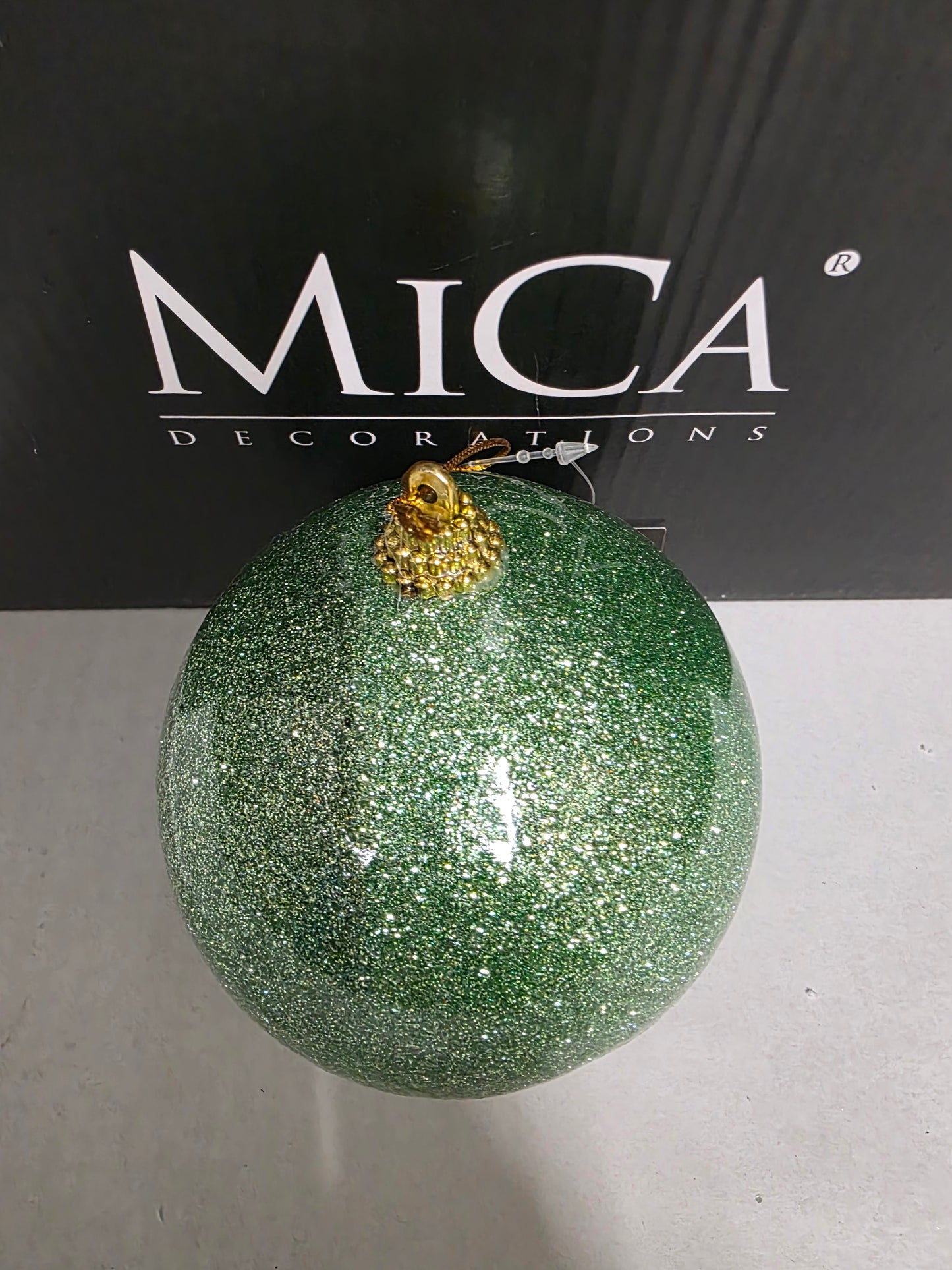 Bauble Unbreakable 10cm Green X24