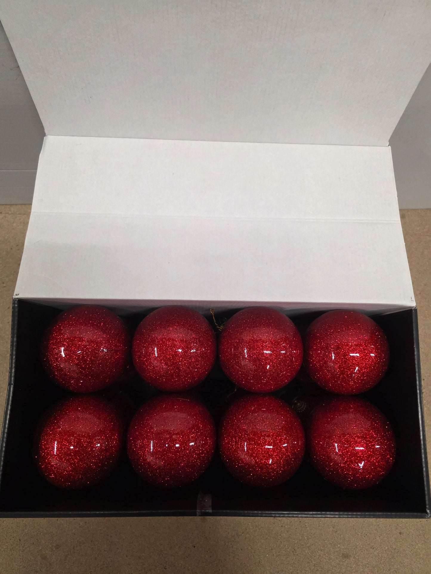 Bauble Unbreakable 10cm Red X24