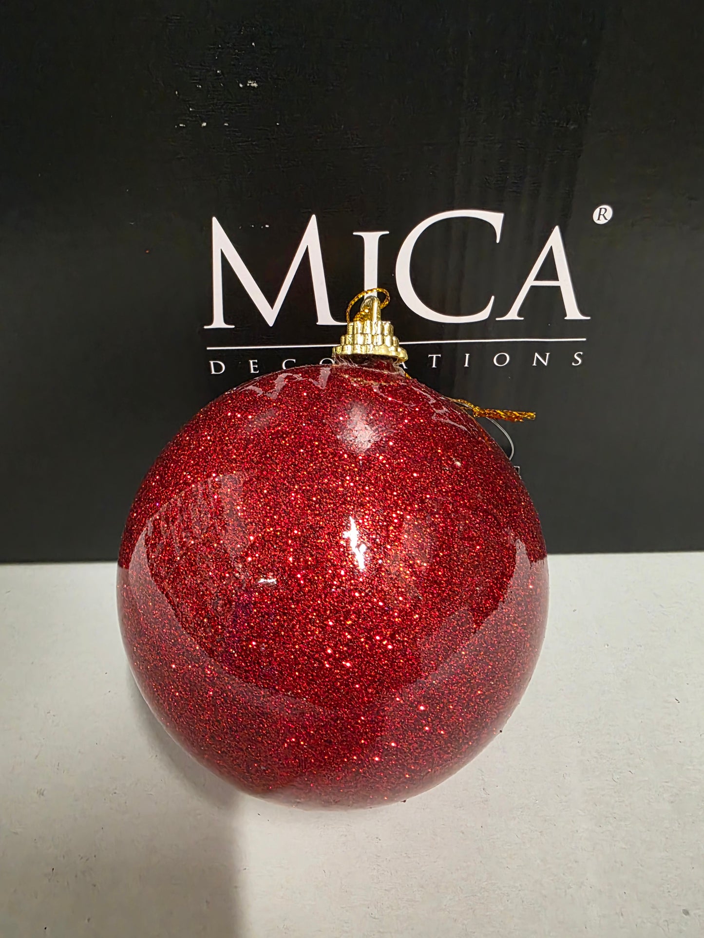 Bauble Unbreakable 10cm Red X24