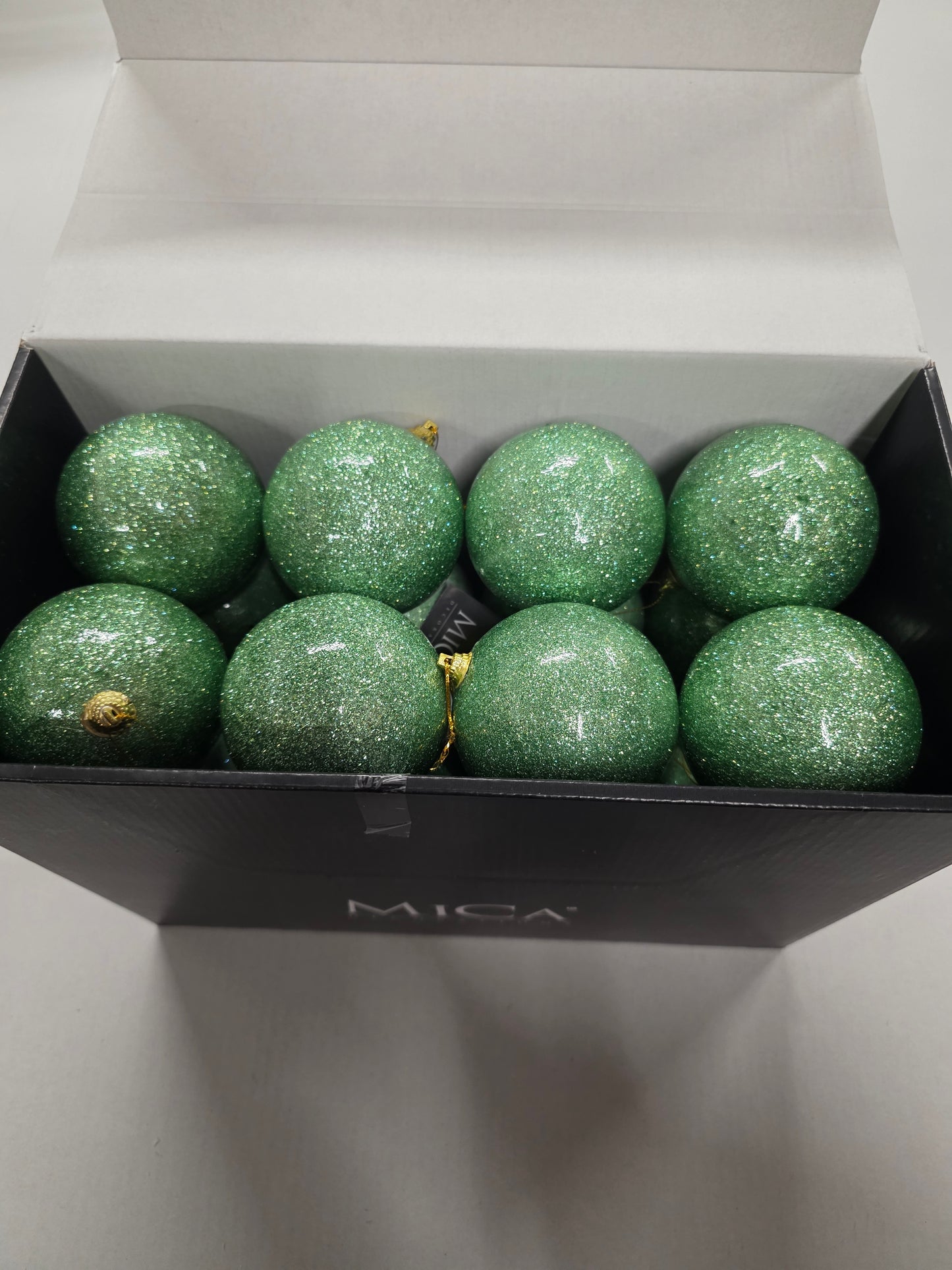 Bauble Unbreakable 8cm Green X24