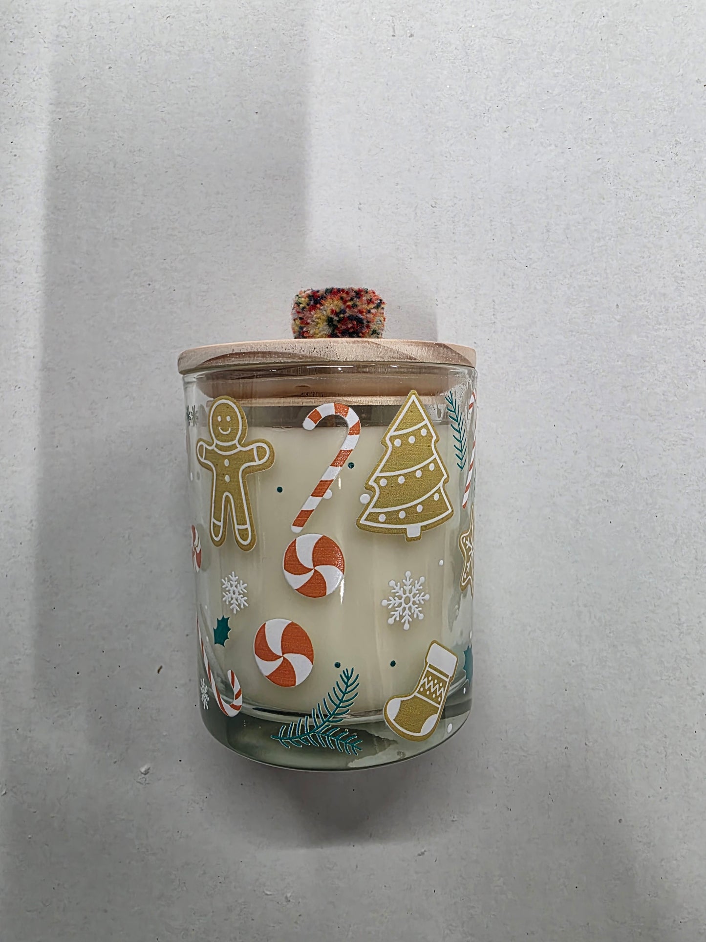 Candle Gingerbread Pompom 12x8cm