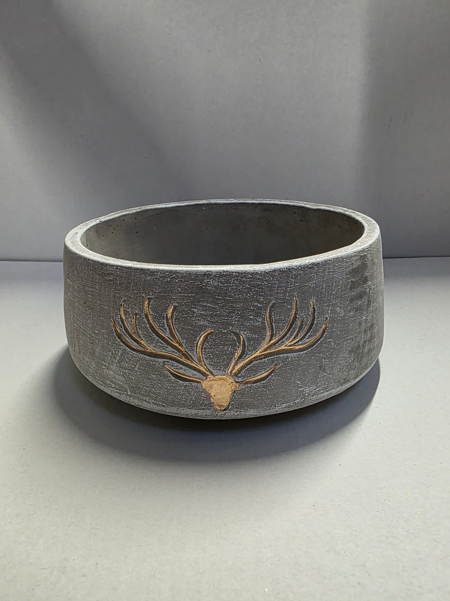 Cement Bowl Grey With Gold Stag 20x9cm