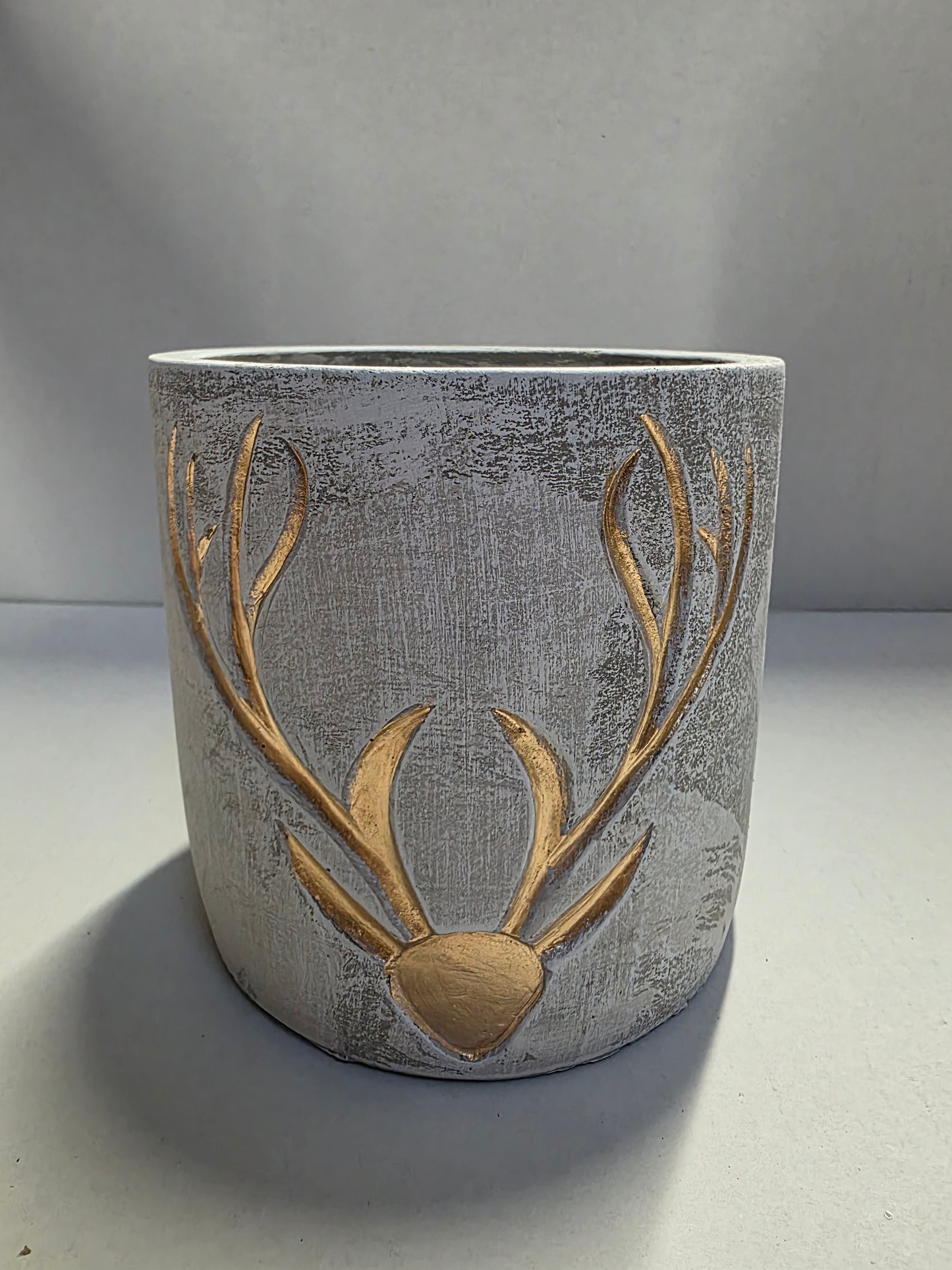 Cement Pot Grey Gold Stag Head 13cm