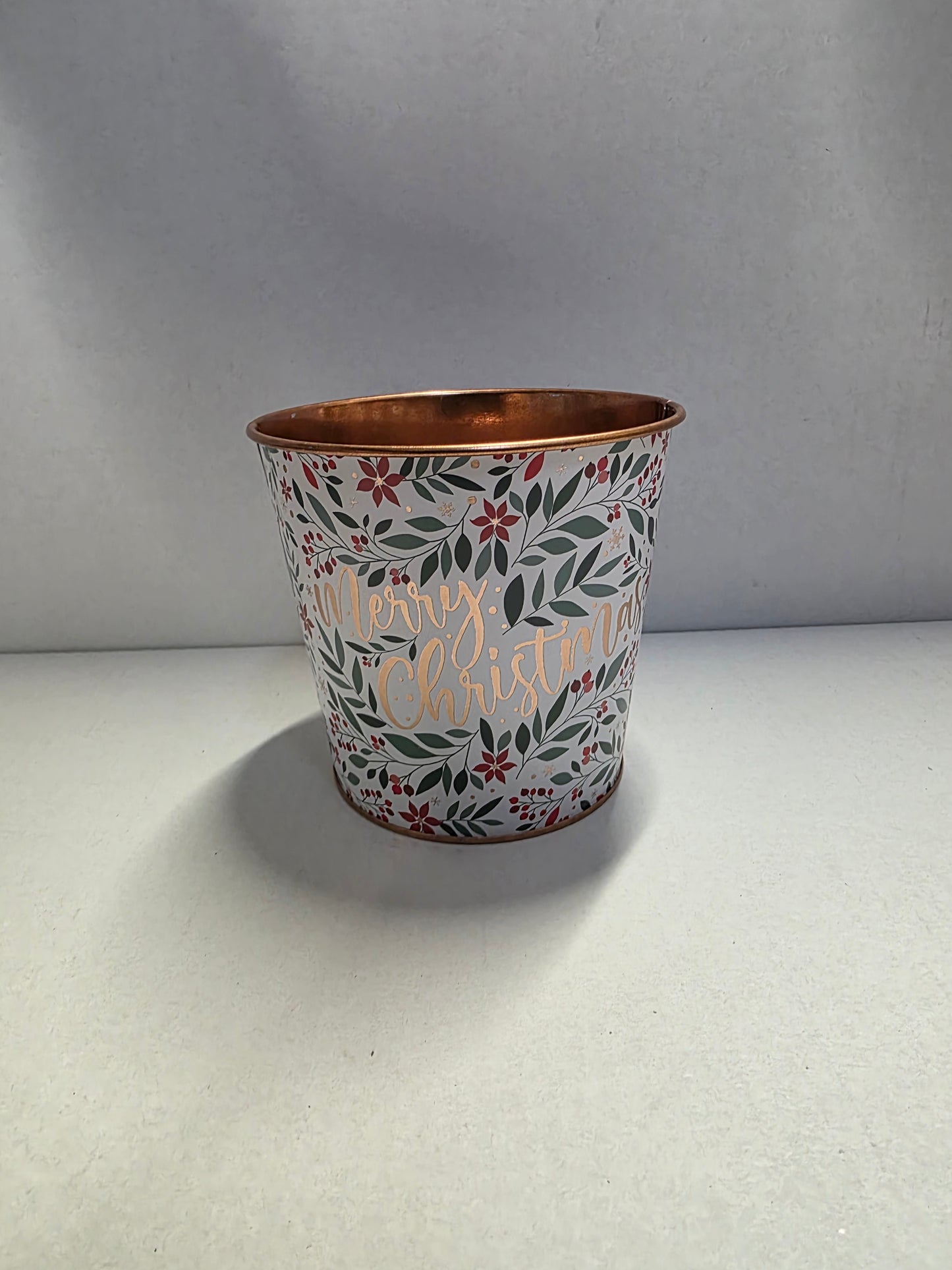 Christmas Floral Planter 13.5x12cm