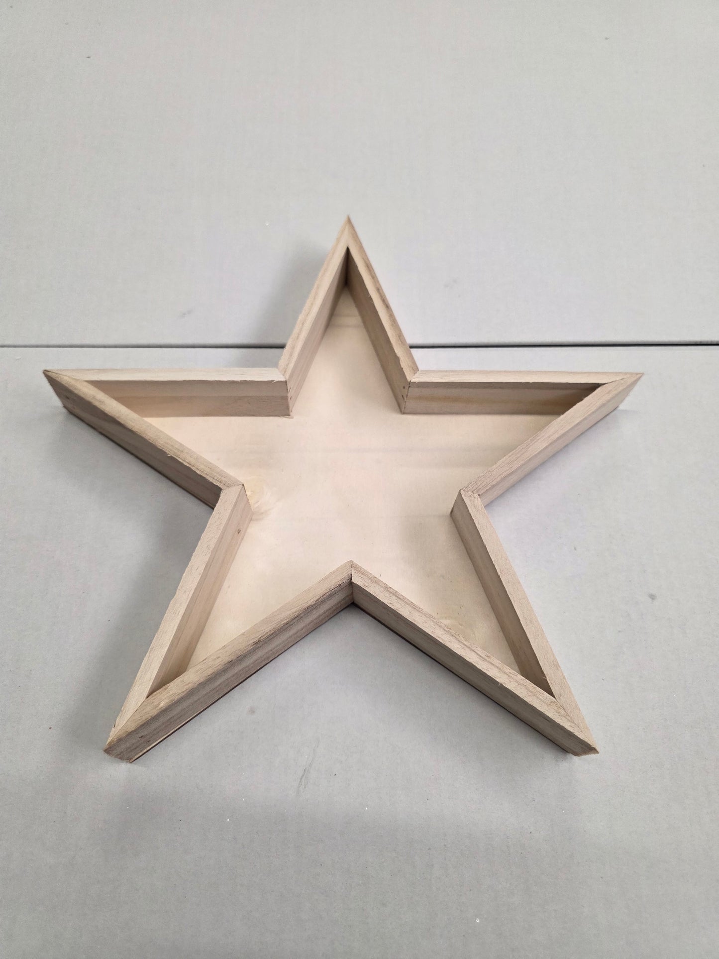Wooden Tray Star 30x3.5cm