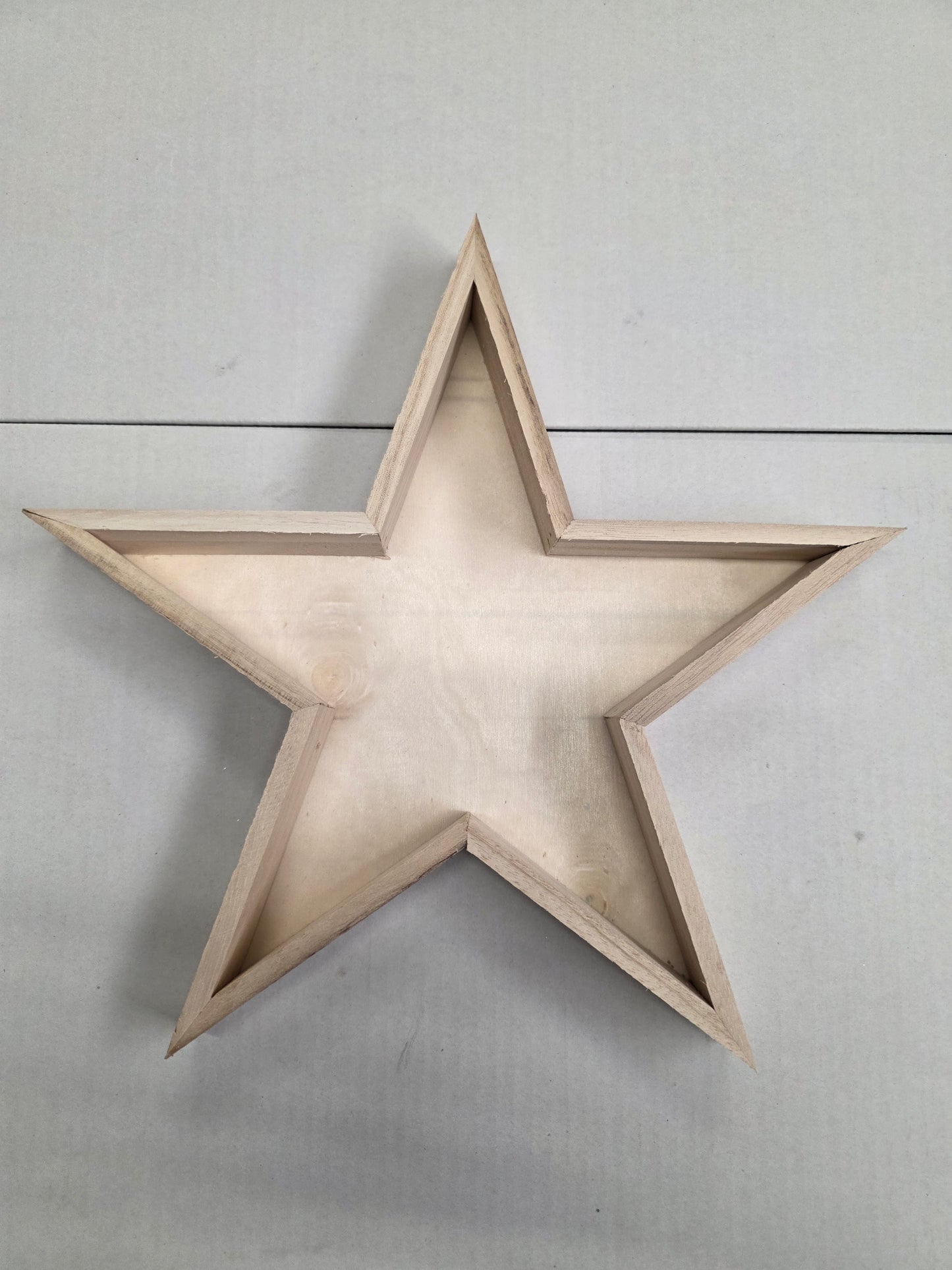 Wooden Tray Star 30x3.5cm