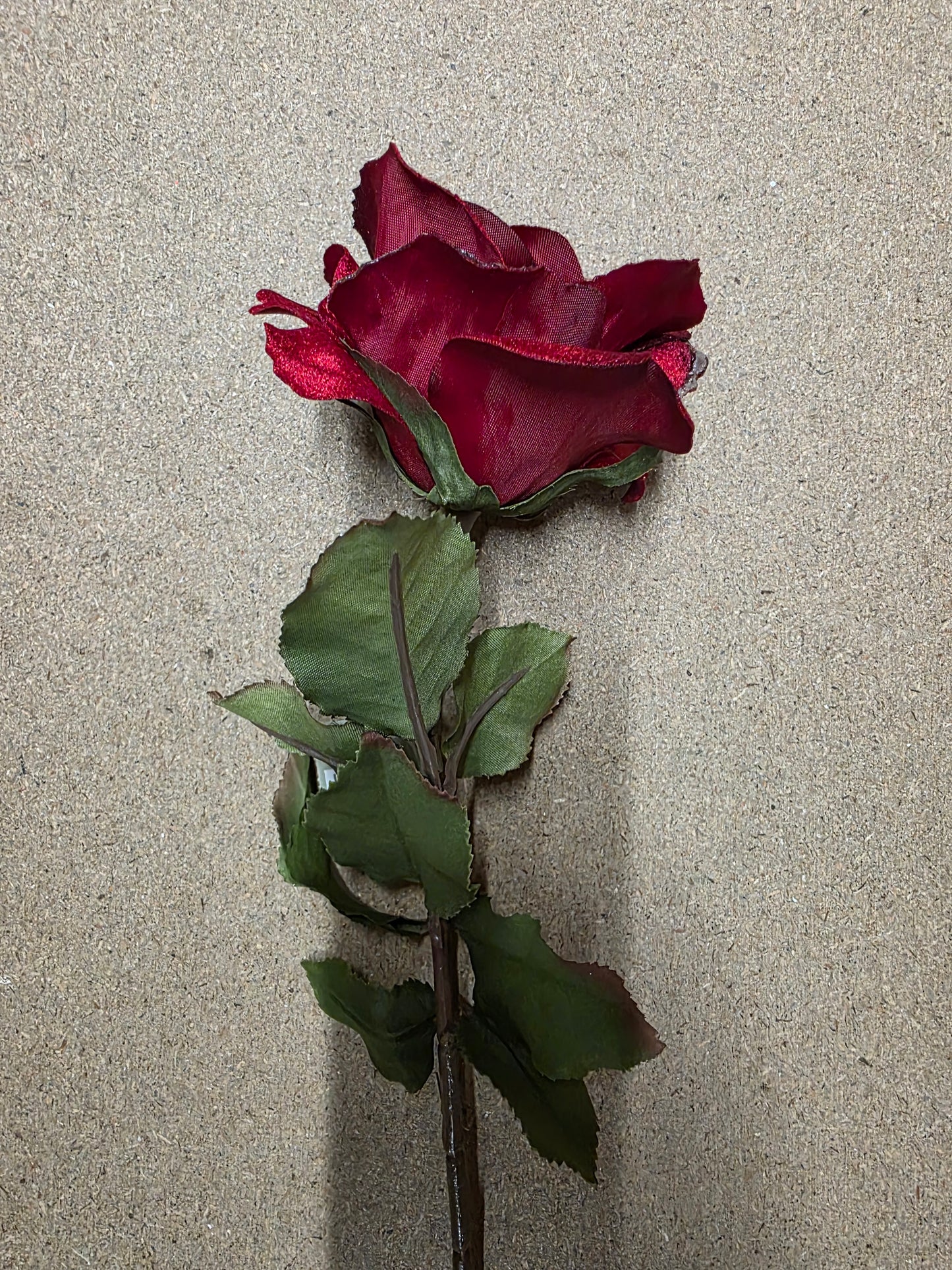 Yuletide Rose Stem Red 61cm