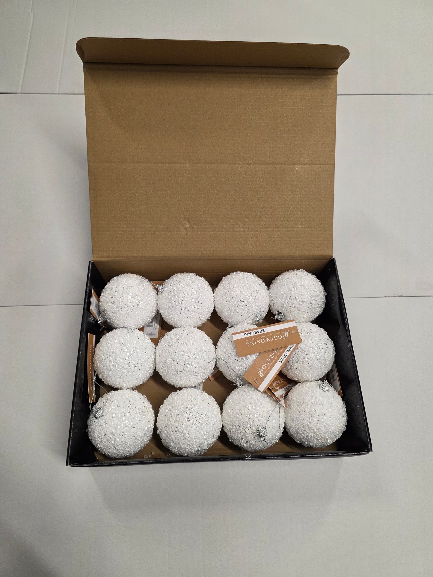 Bauble Frosted White 8cm 12 In Box