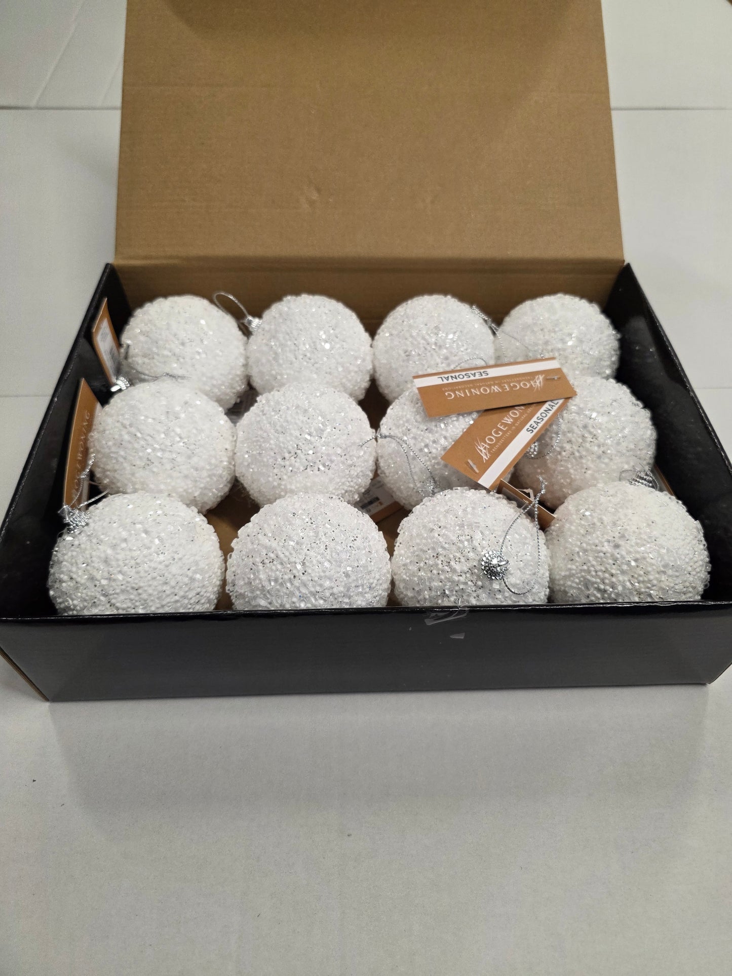 Bauble Frosted White 8cm 12 In Box