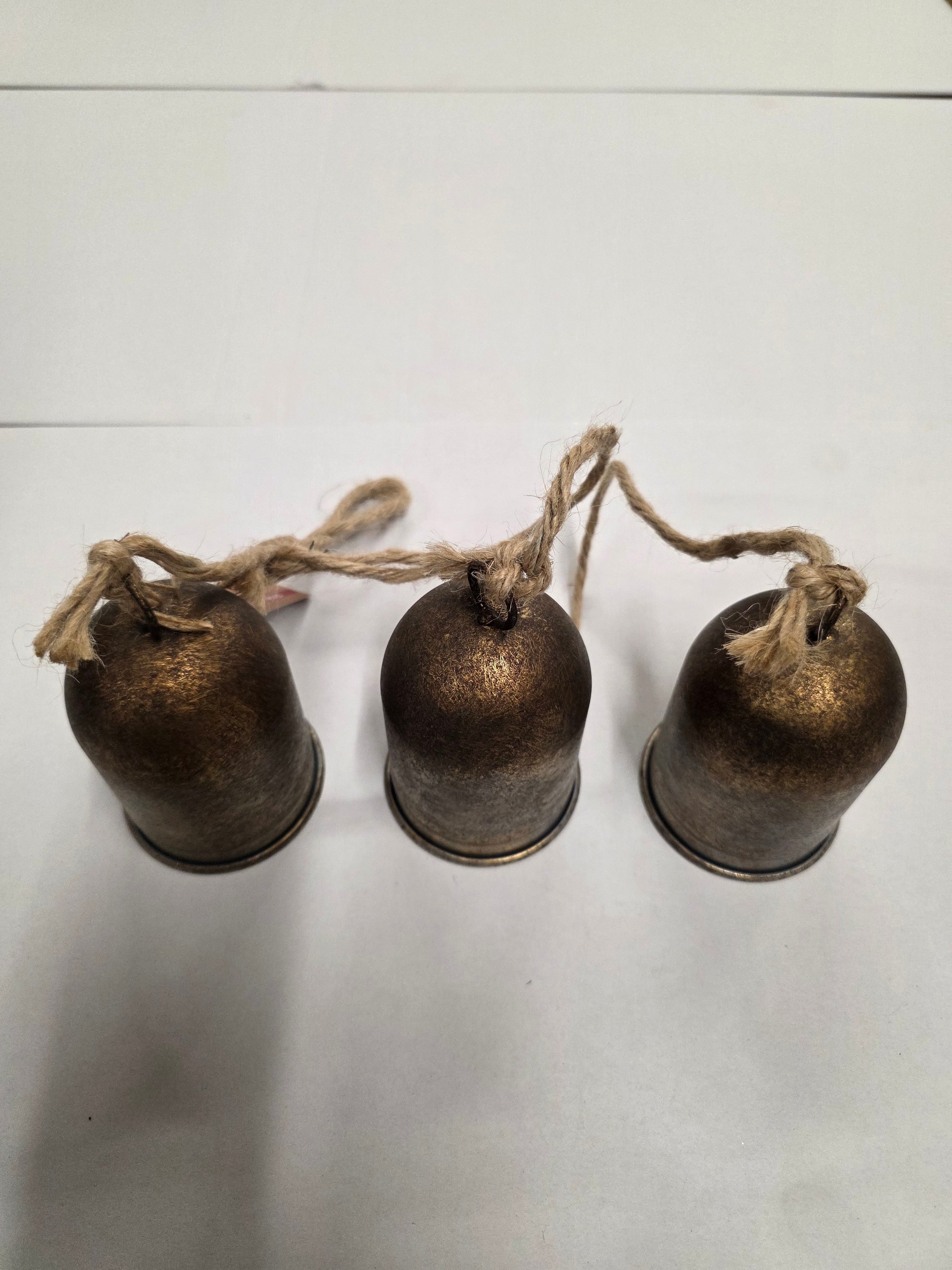 Hanger Bell 68cm