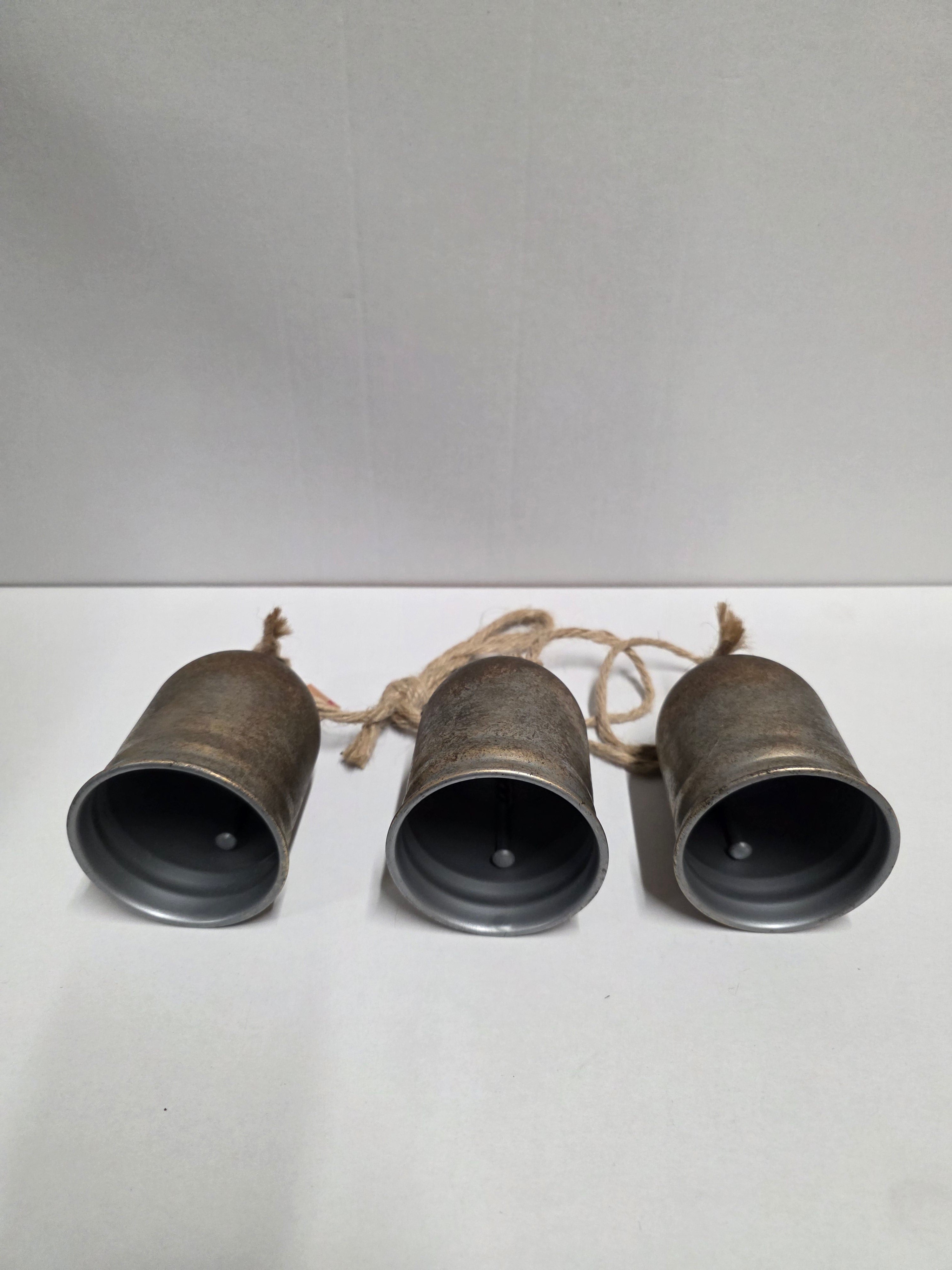Hanger Bell 68cm