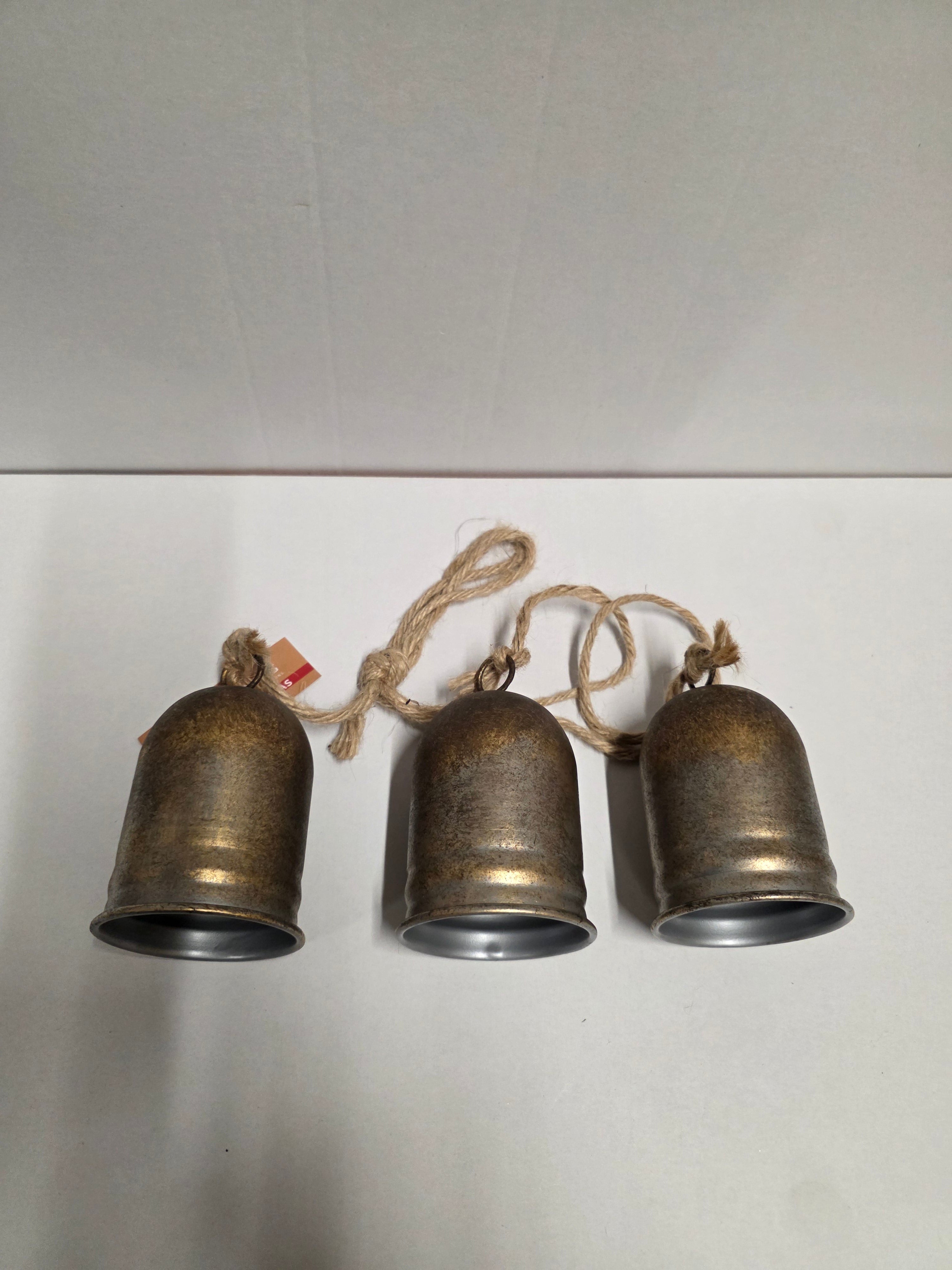 Hanger Bell 68cm