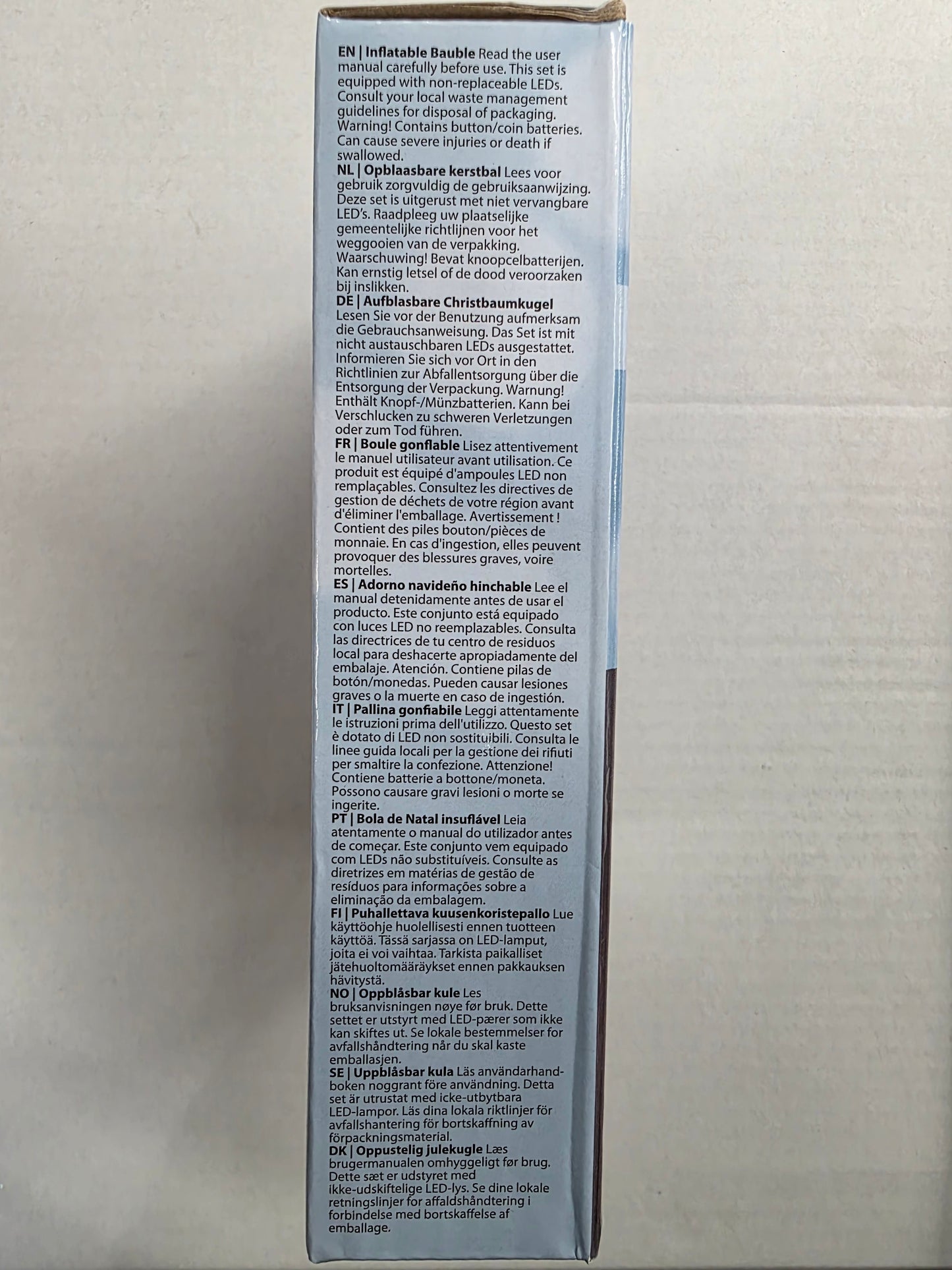 L E D Inflatable Bauble 40cm Red