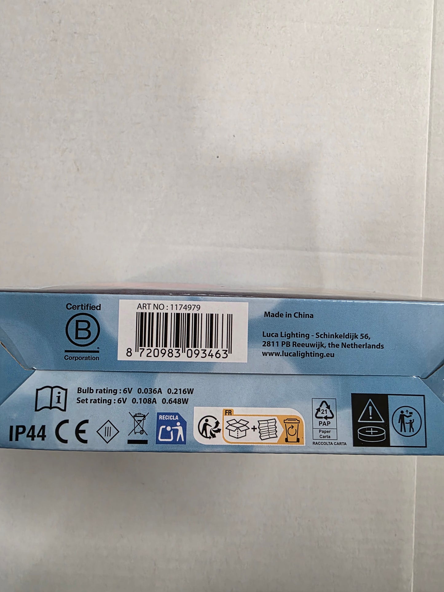 L E D Inflatable Bauble 40cm Silver