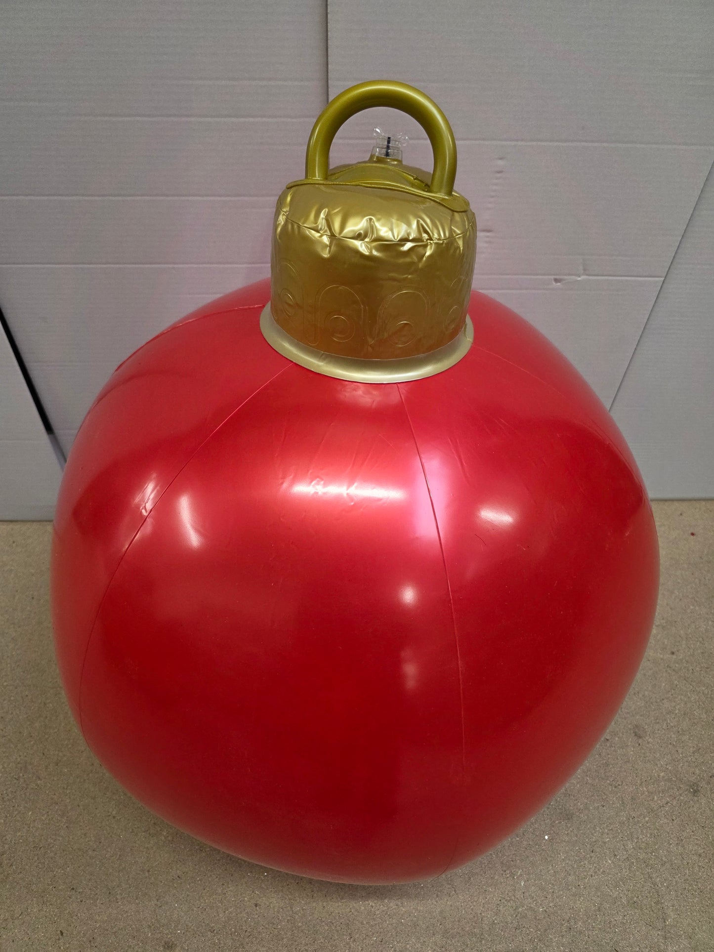 L E D Inflatable Bauble 60cm Red