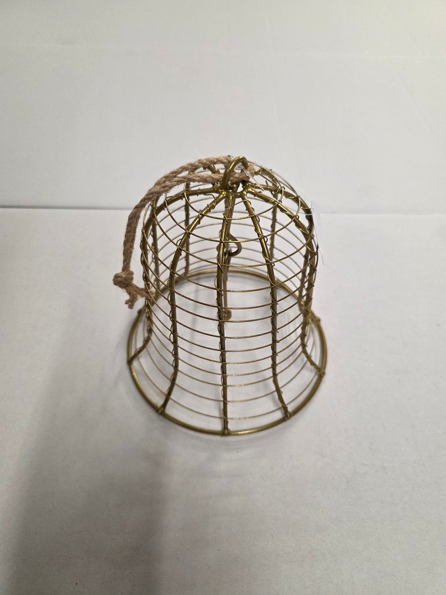 Metal Hanging Bell Gold 24x28cm