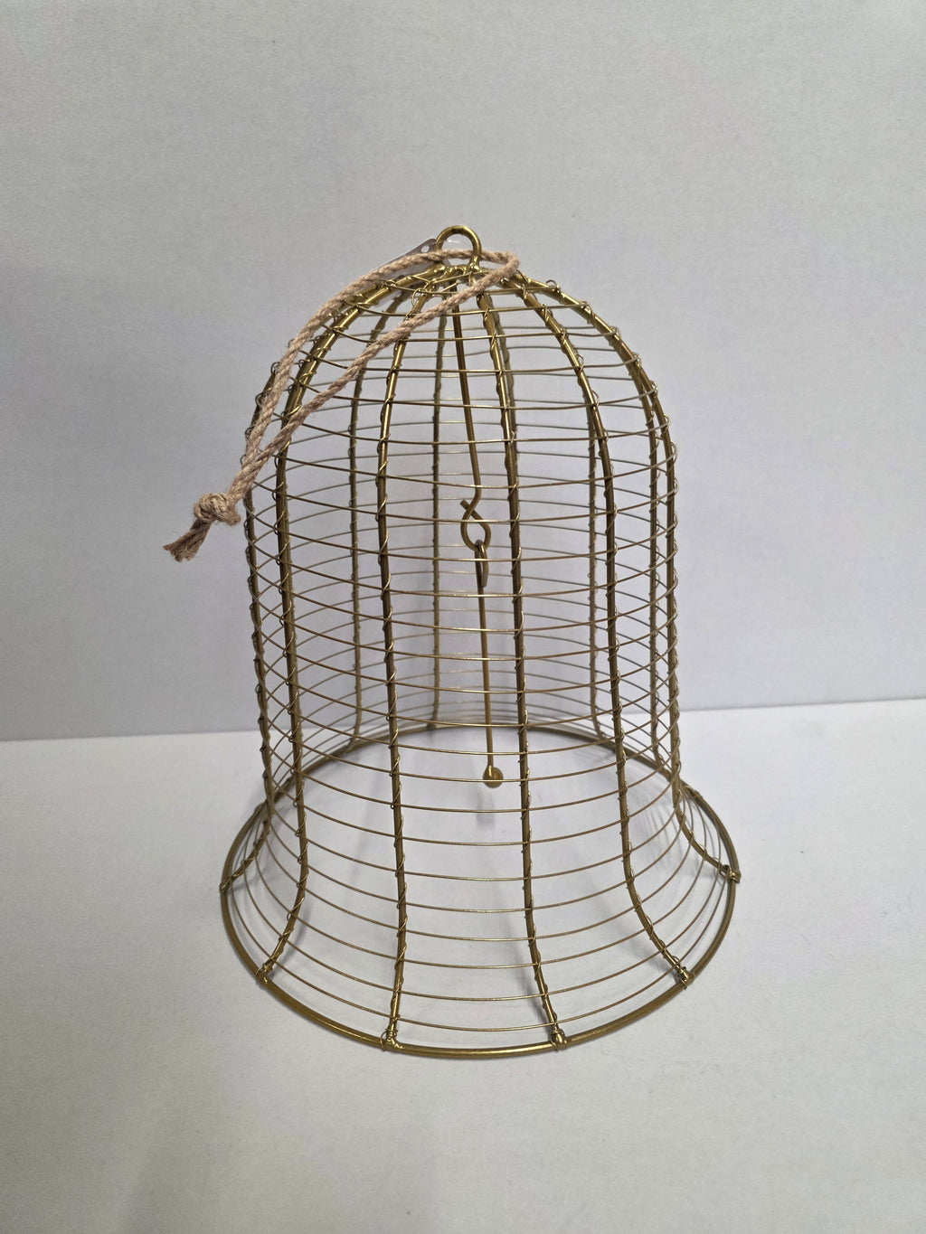 Metal Hanging Bell Gold 24x28cm