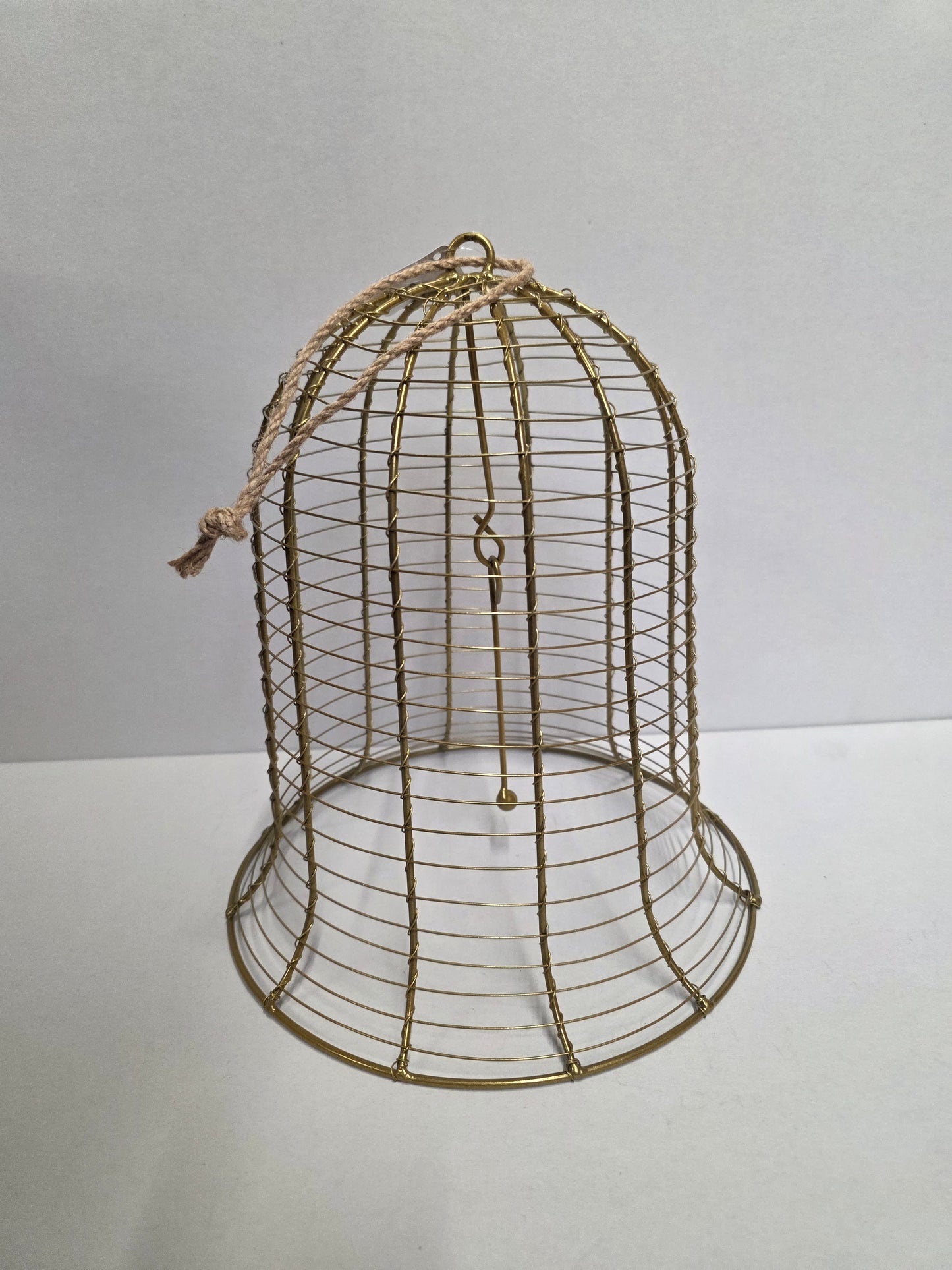 Metal Hanging Bell Gold 24x28cm