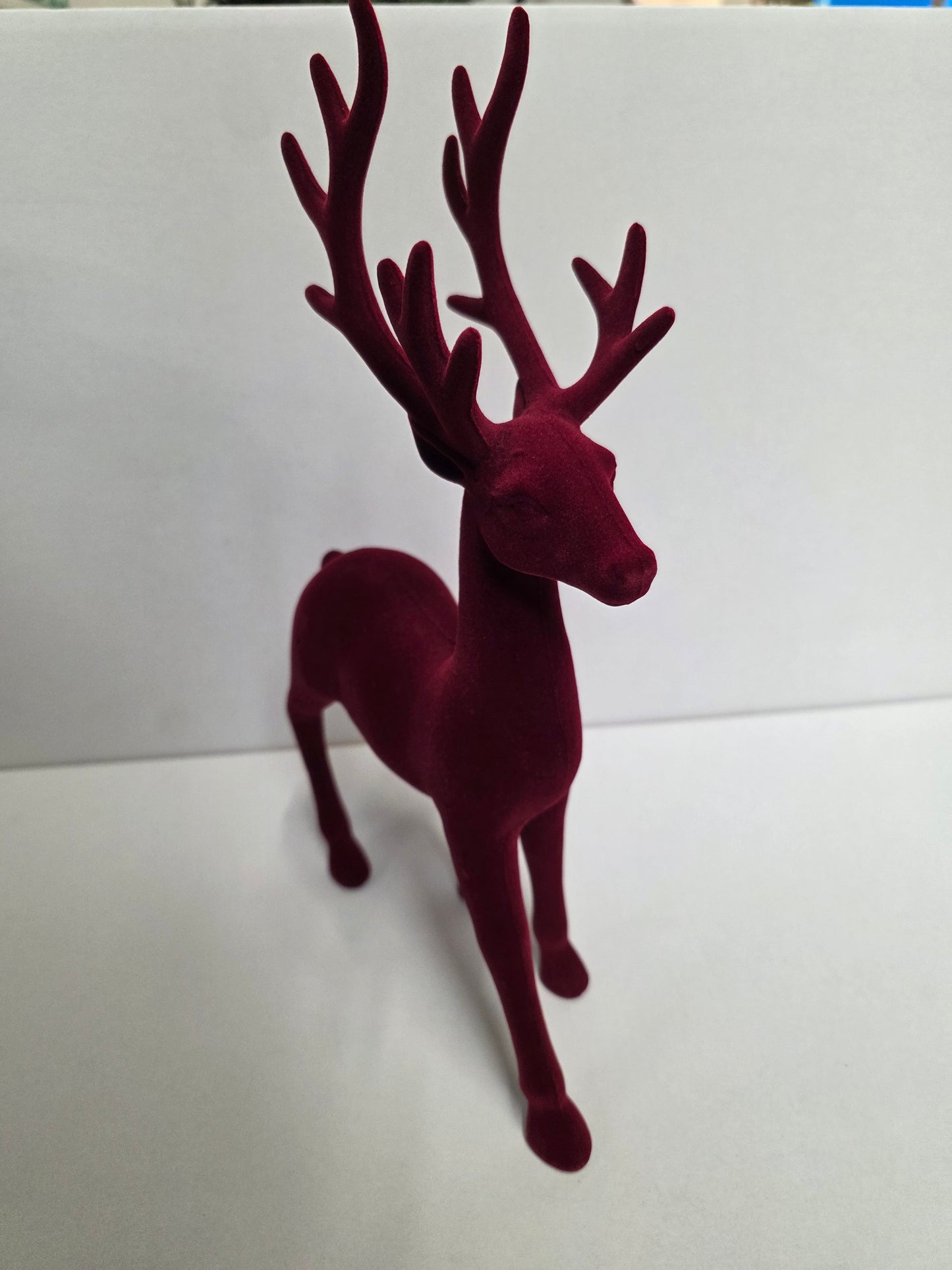 Standing Flock Deer Deep Red 22x35cm