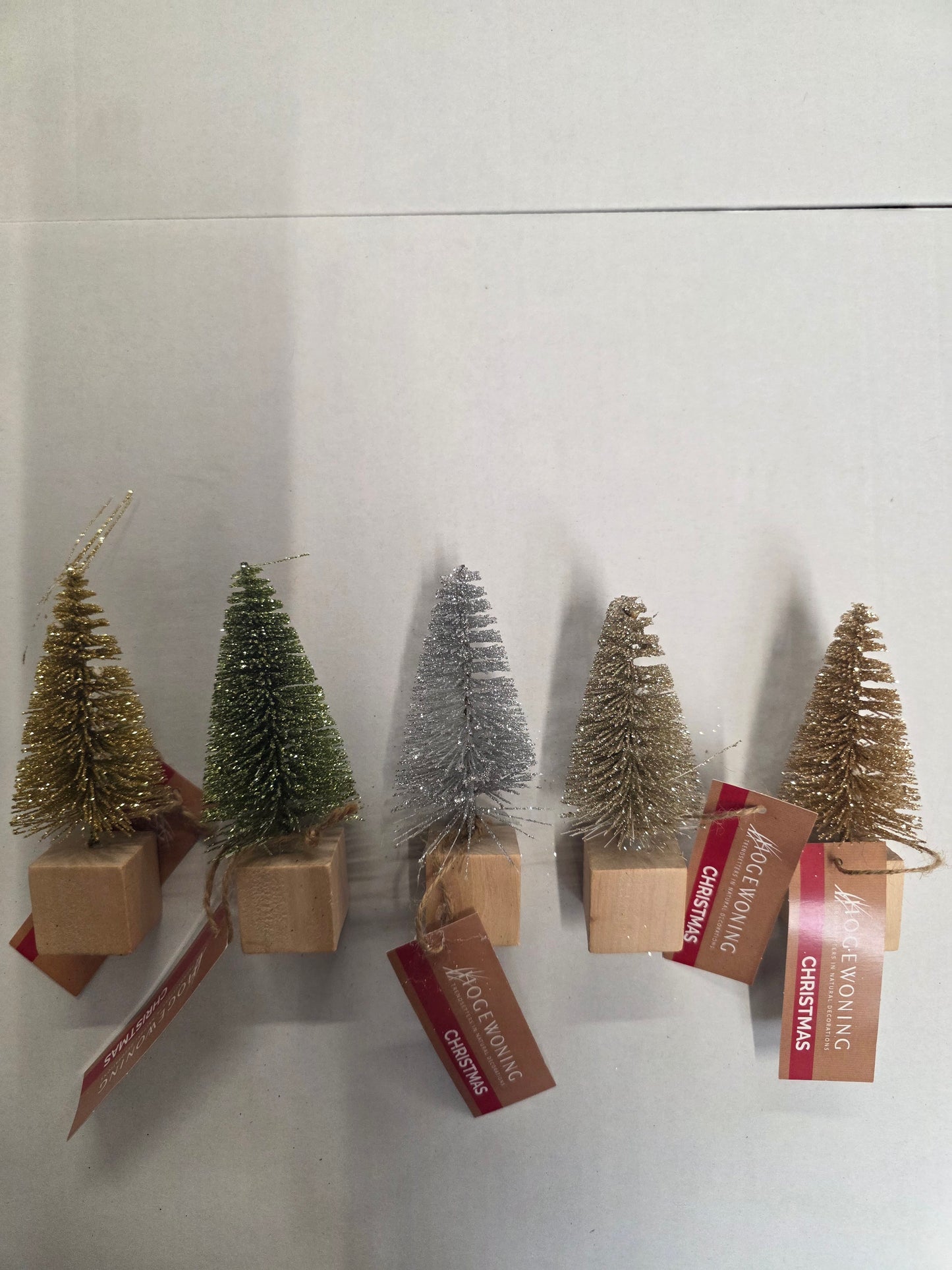 Tree On Wood Base Glitter Assorted 12cm