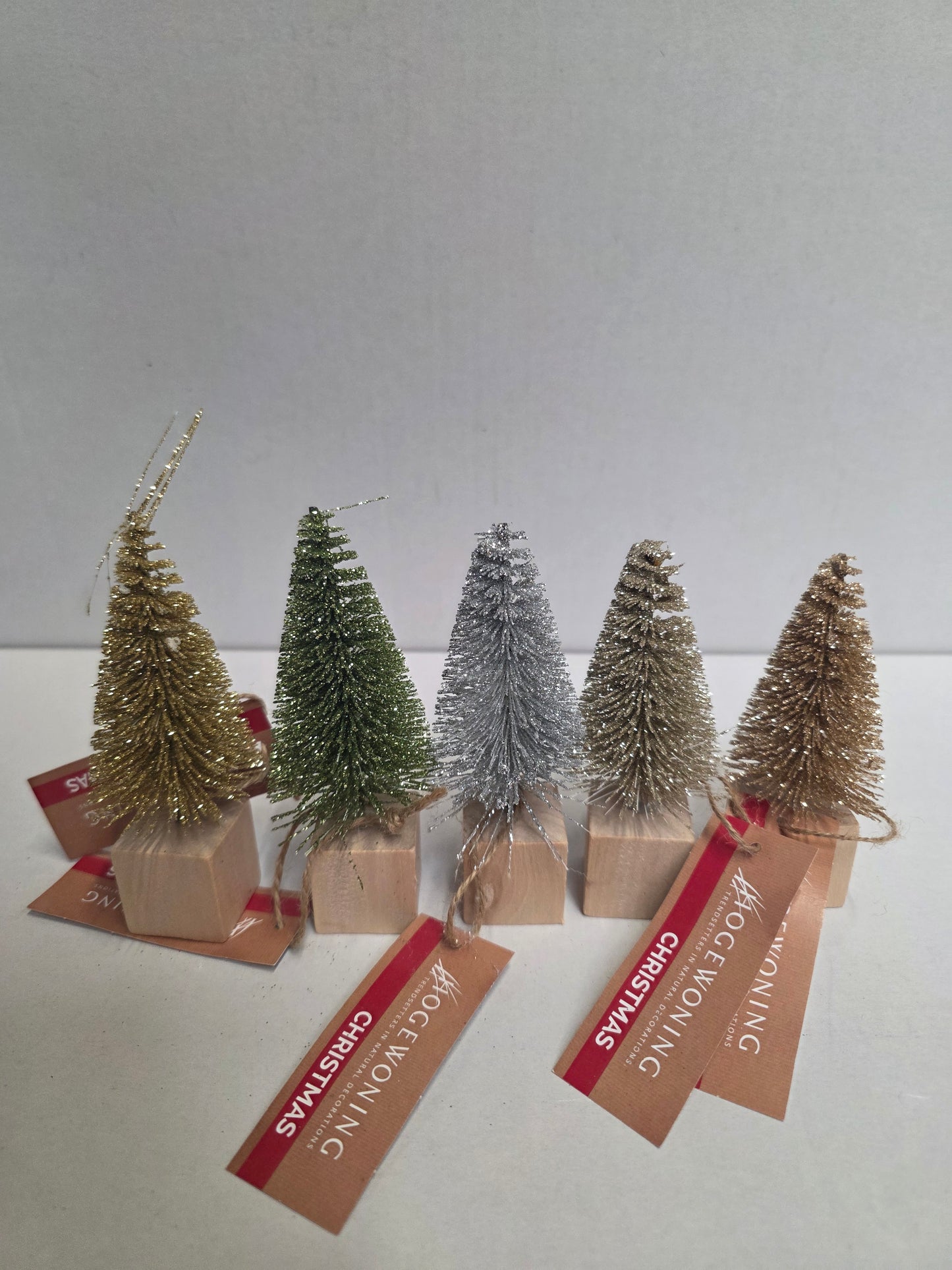 Tree On Wood Base Glitter Assorted 12cm