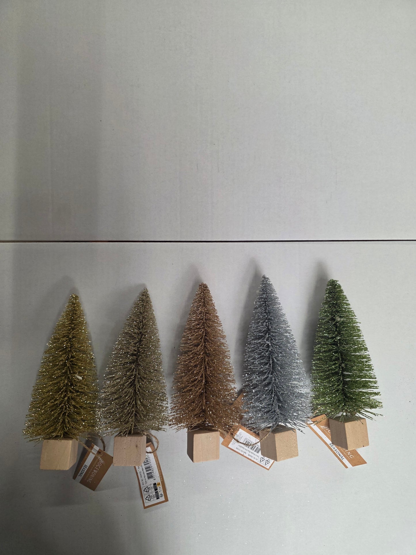 Tree On Wood Base Glitter Assorted 20cm
