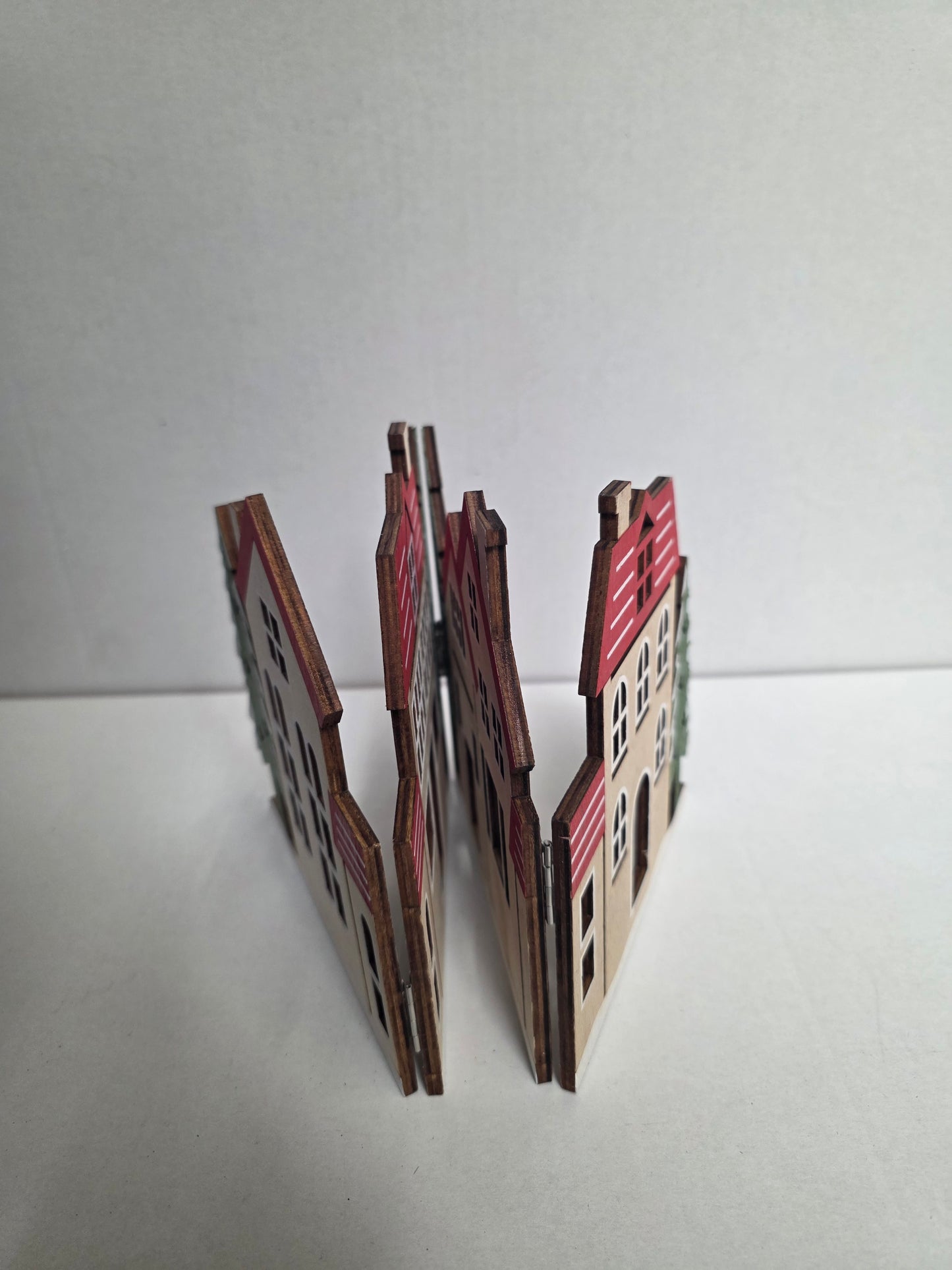 Wooden Deco Stand Assorted 16x60cm